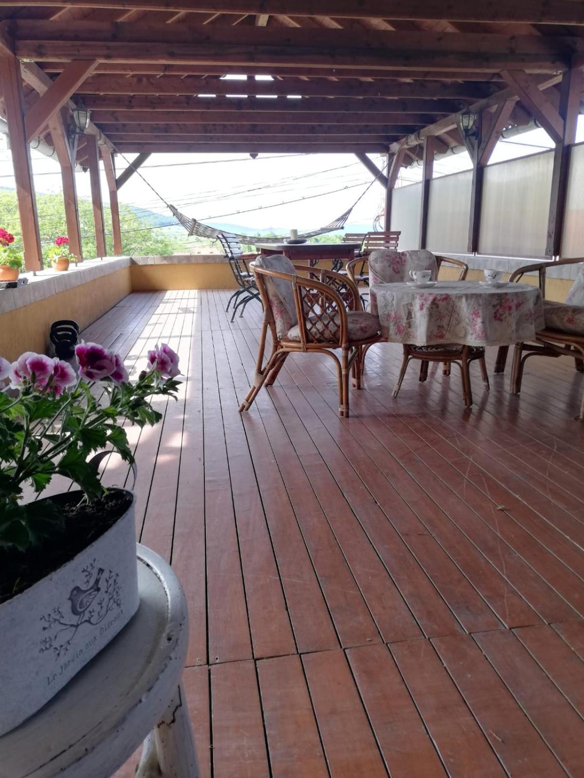 Kara Apartman view 2