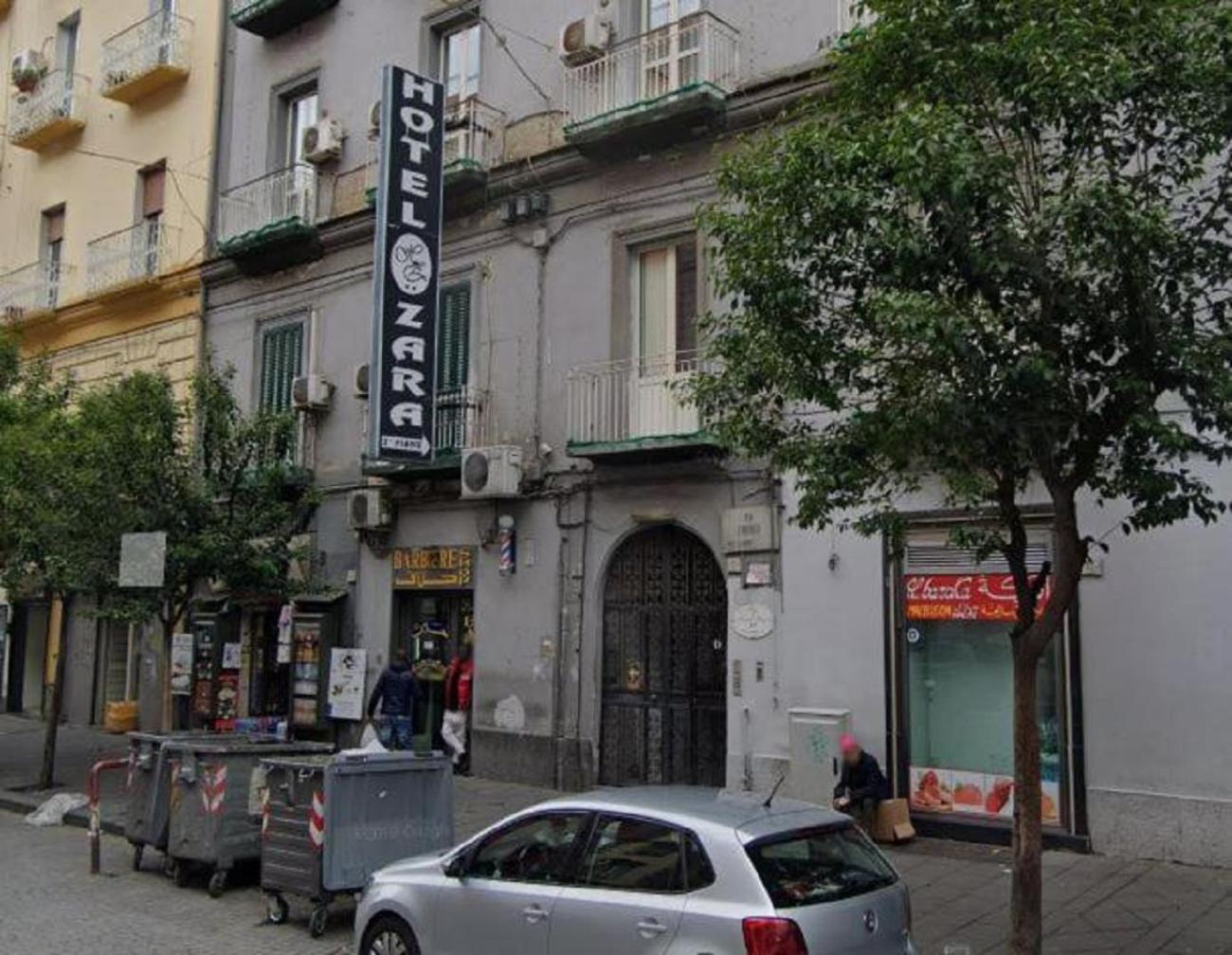 Hotel Zara Napoli — Naples