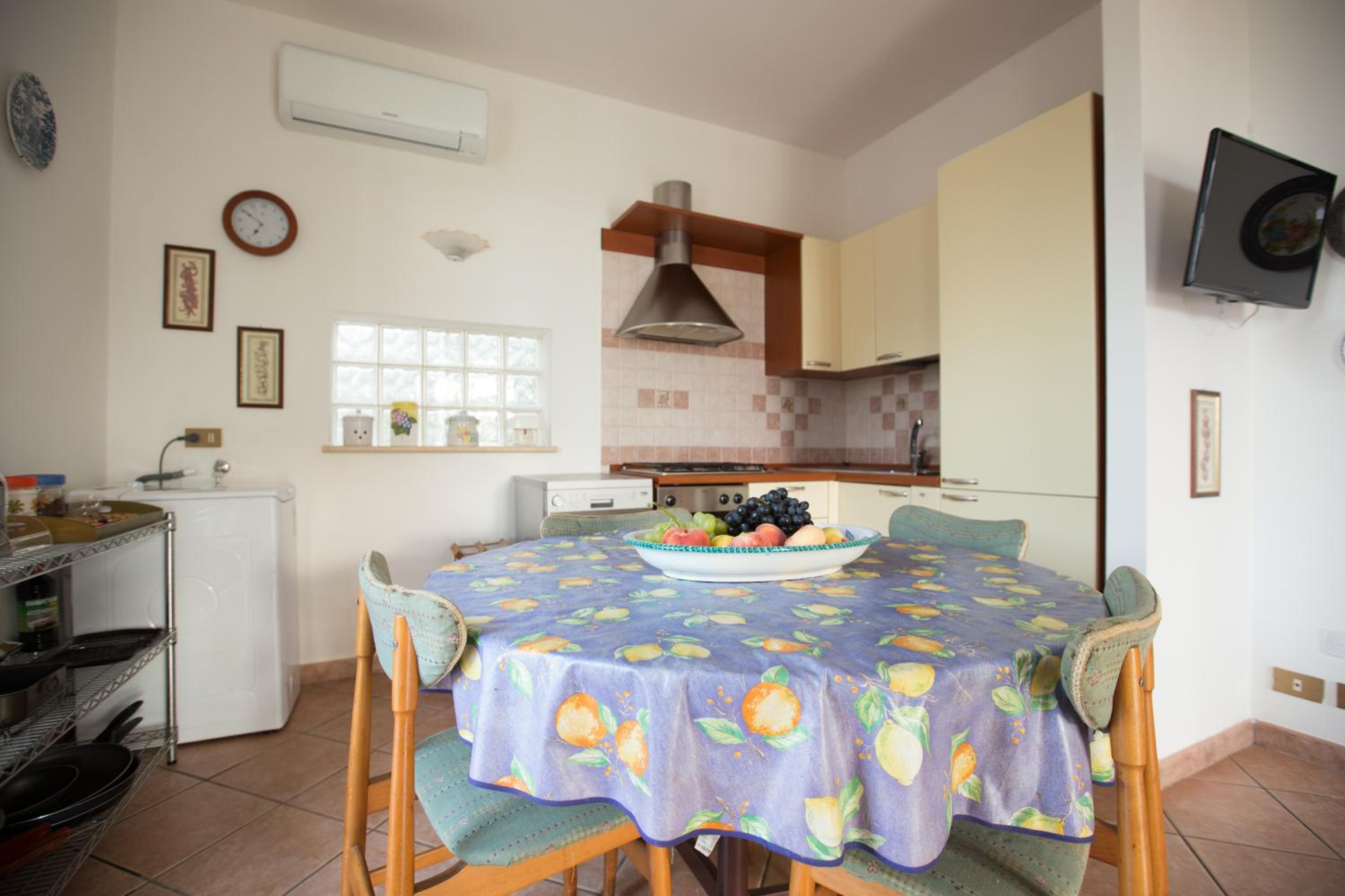 Villa Nadia con splendida vista mare view 3