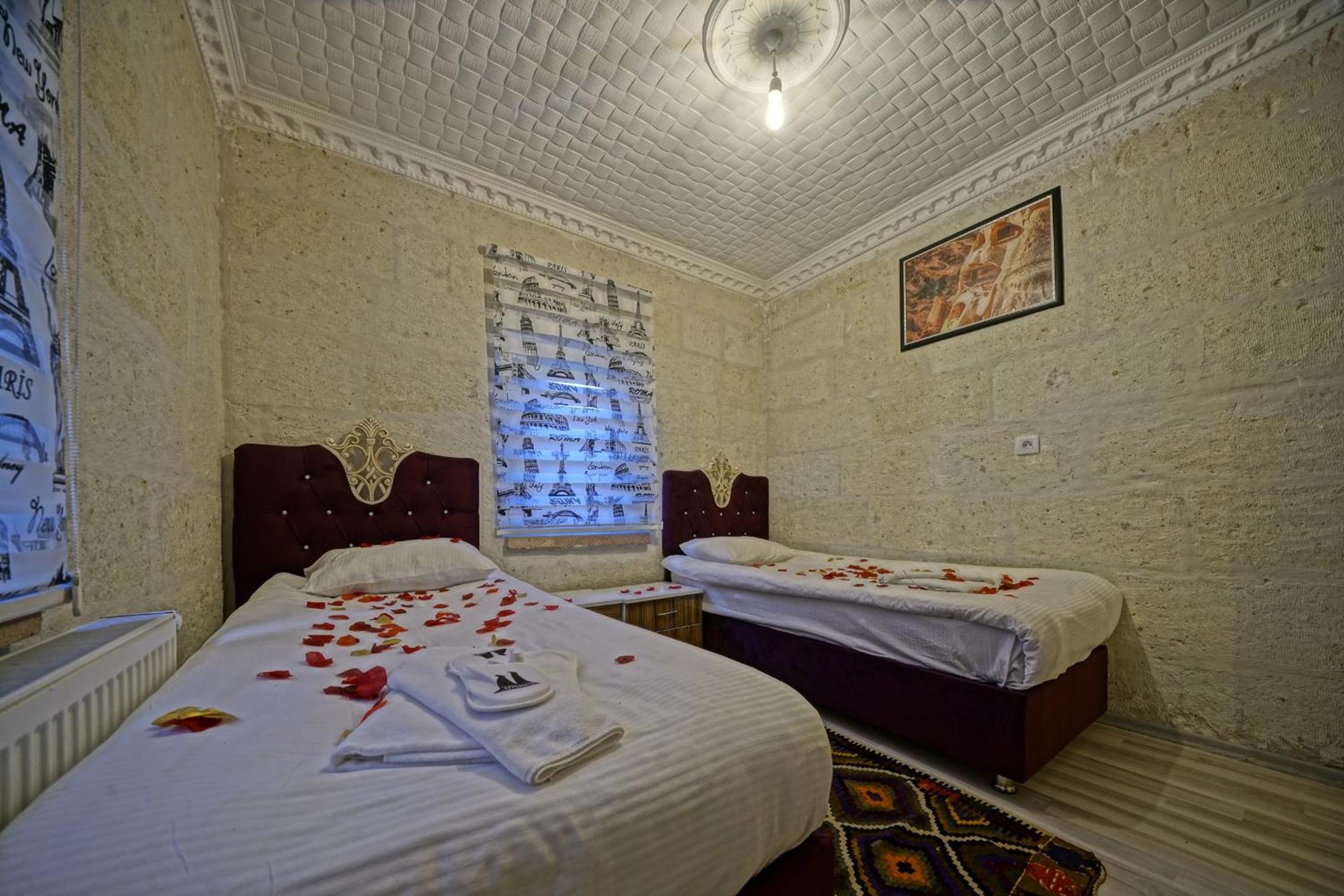 Epoch Stone House - Image 43