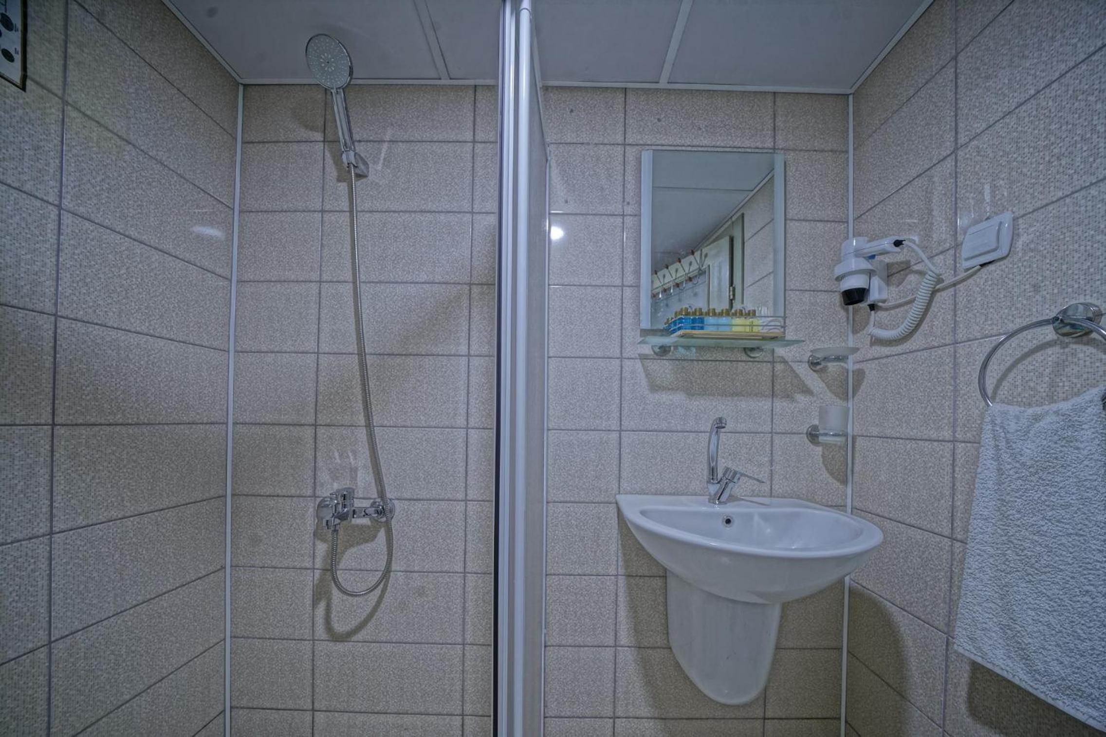 Epoch Stone House - Image 19