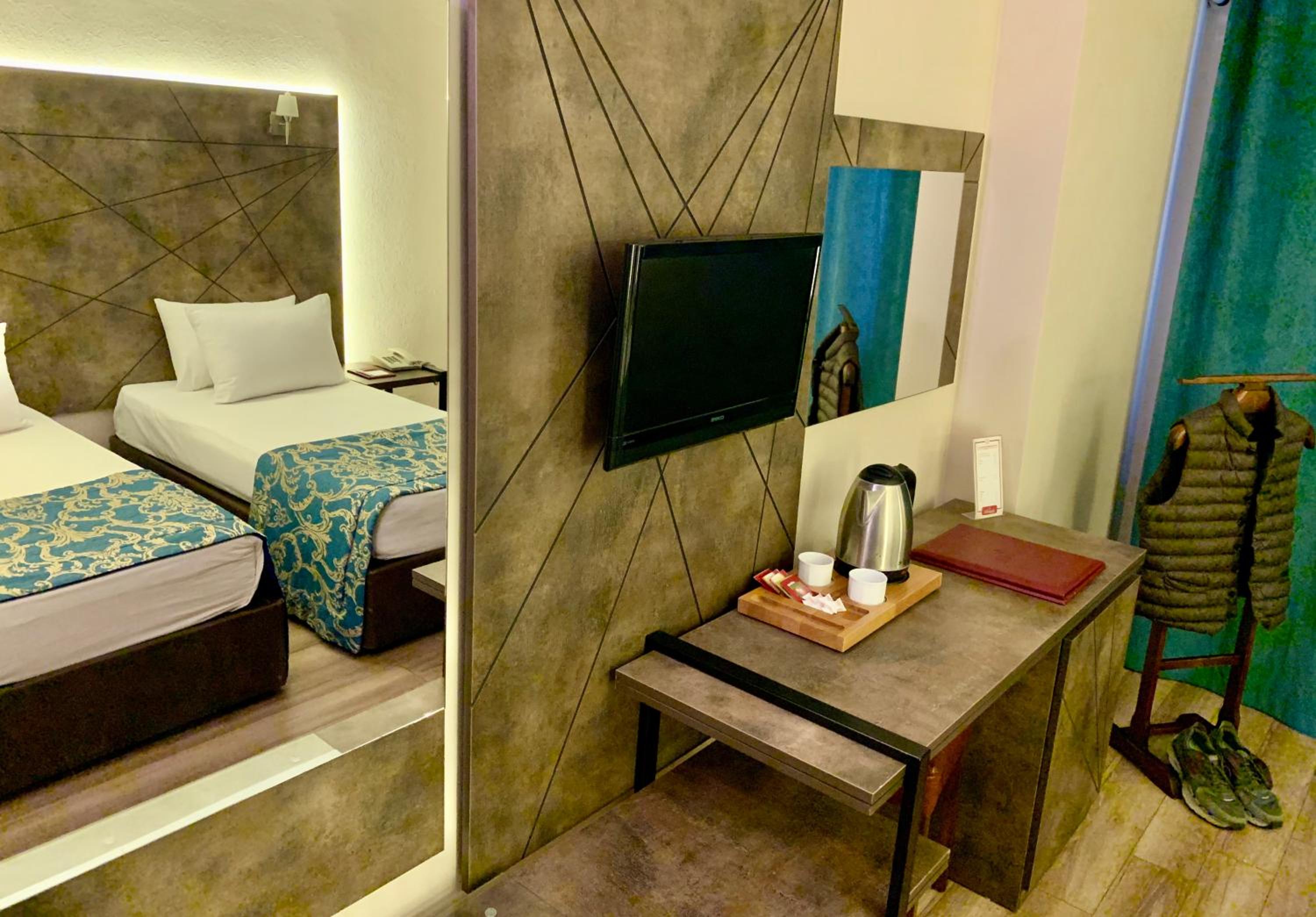 Hostapark Hotel - Image 11