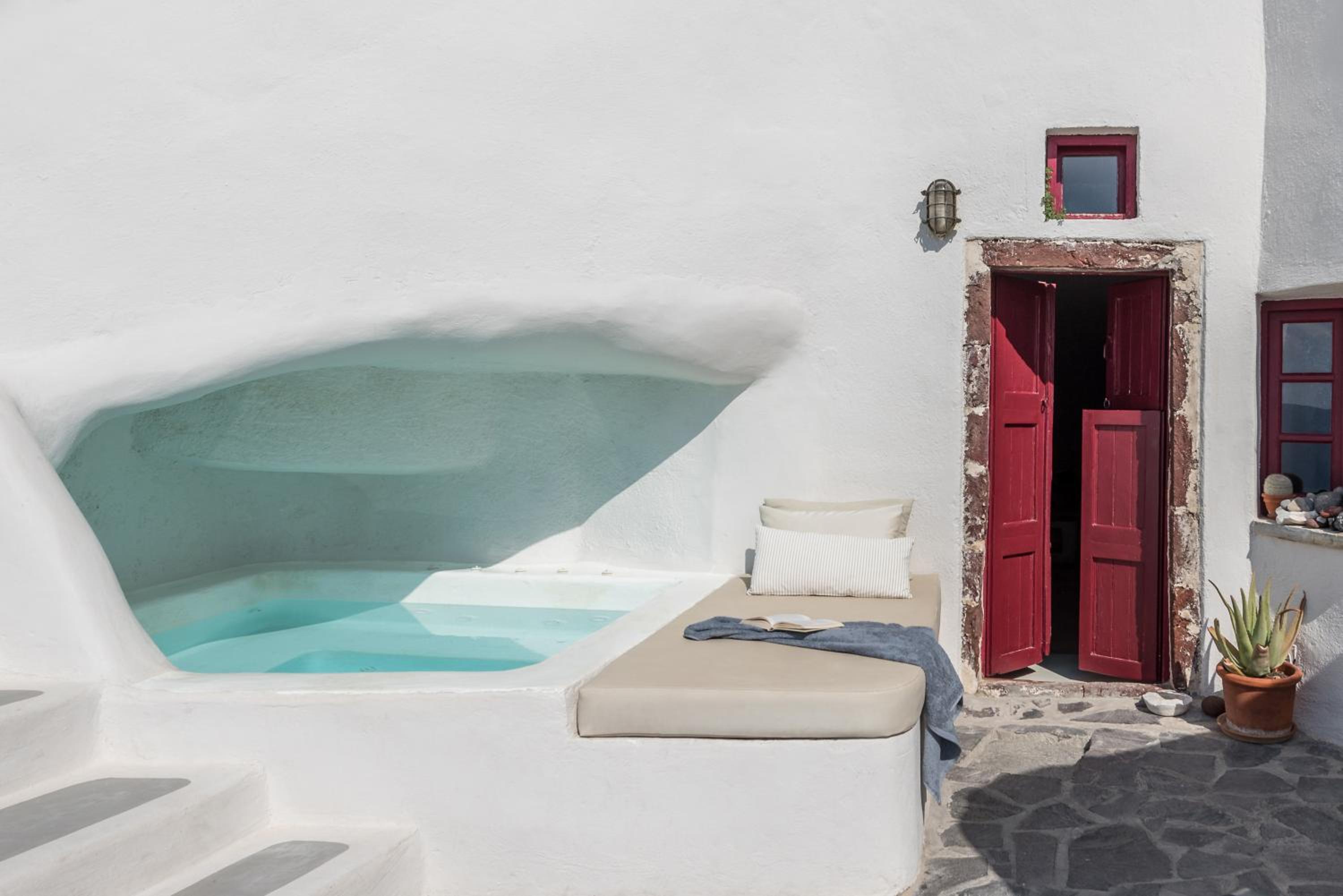 The sculptor's house by Cycladica photo 4