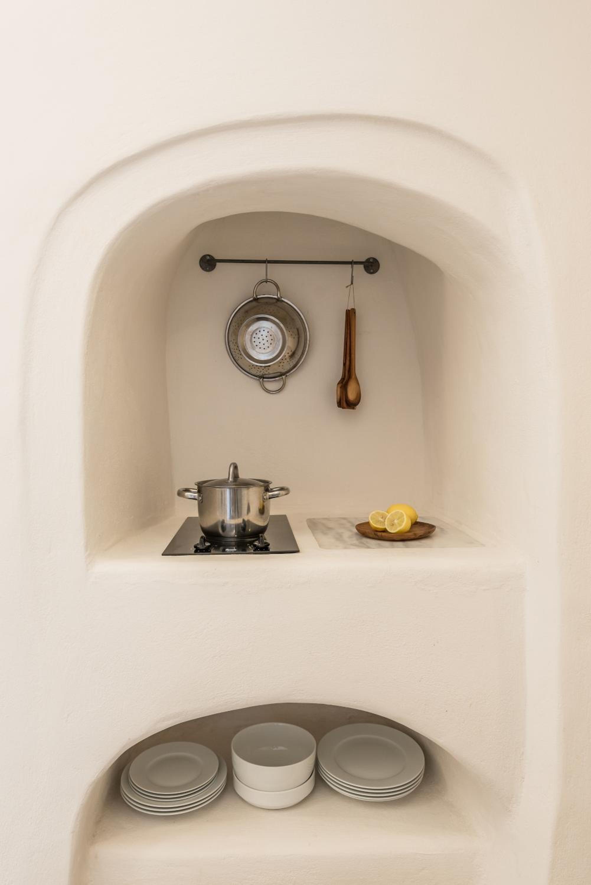 Historic Old bakery cave by Cycladica photo 4