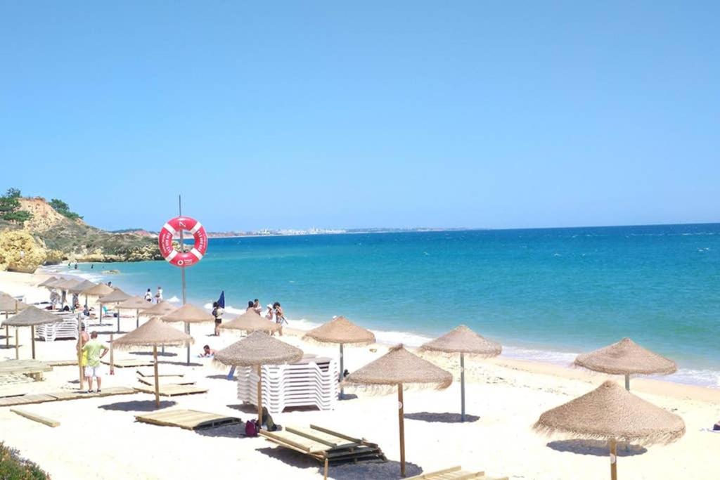 Praia Eulália with pool and 5 minutes from the beach view 2