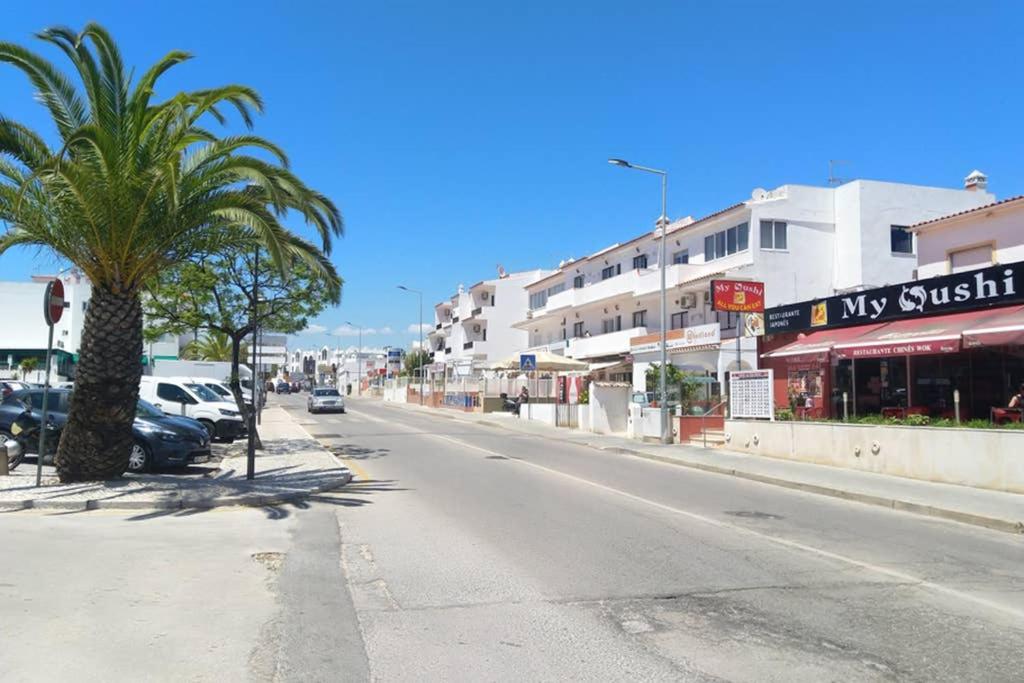 Praia Eulália with pool and 5 minutes from the beach view 4