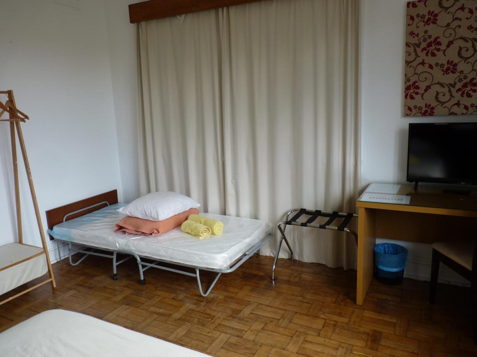 AZORES GARDEN HOUSE - Private Suites & Apartments - Automatic Self Check-in photo 69 of 78