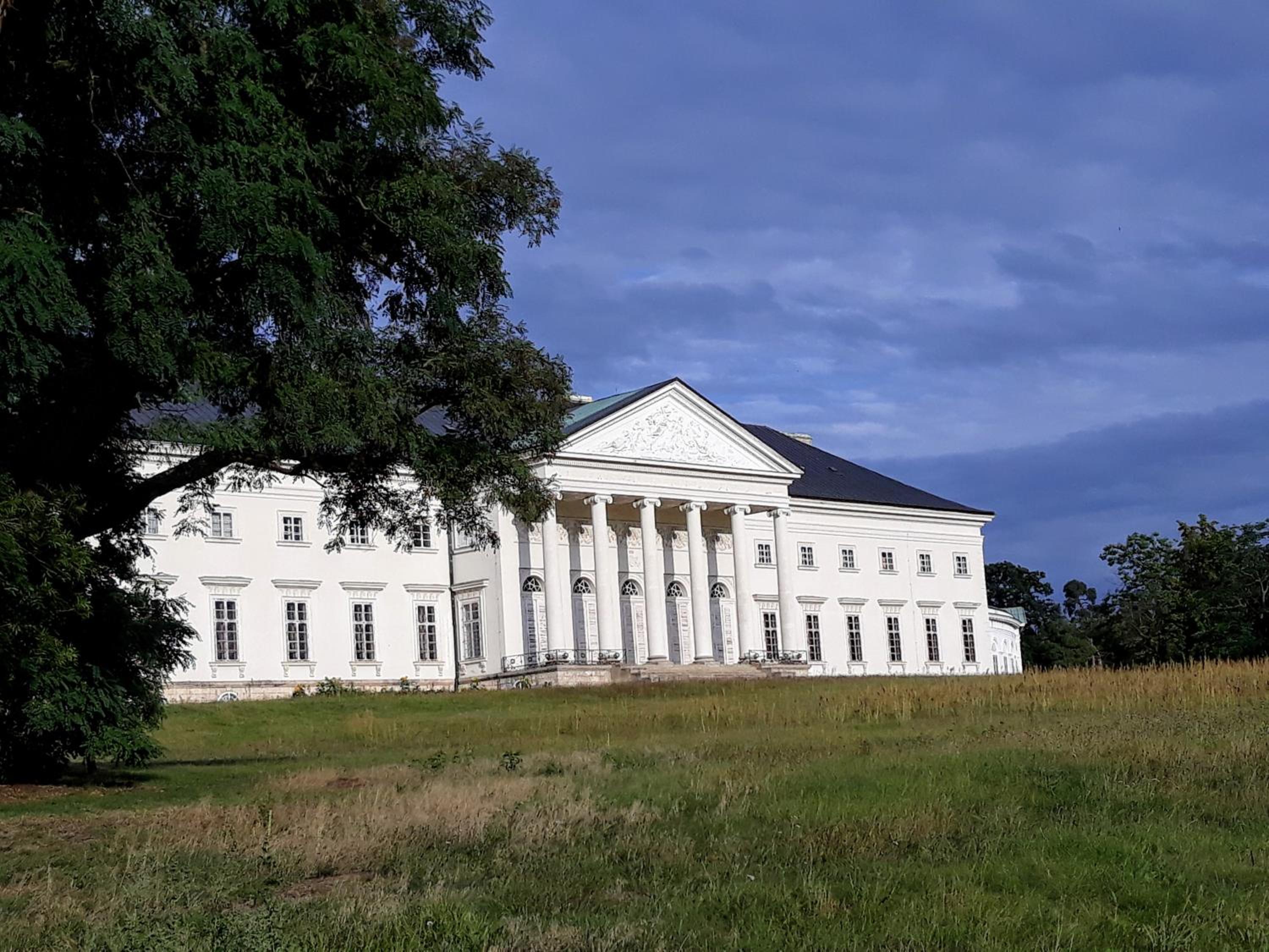 Studio pro 2 osoby se samostatným vstupem