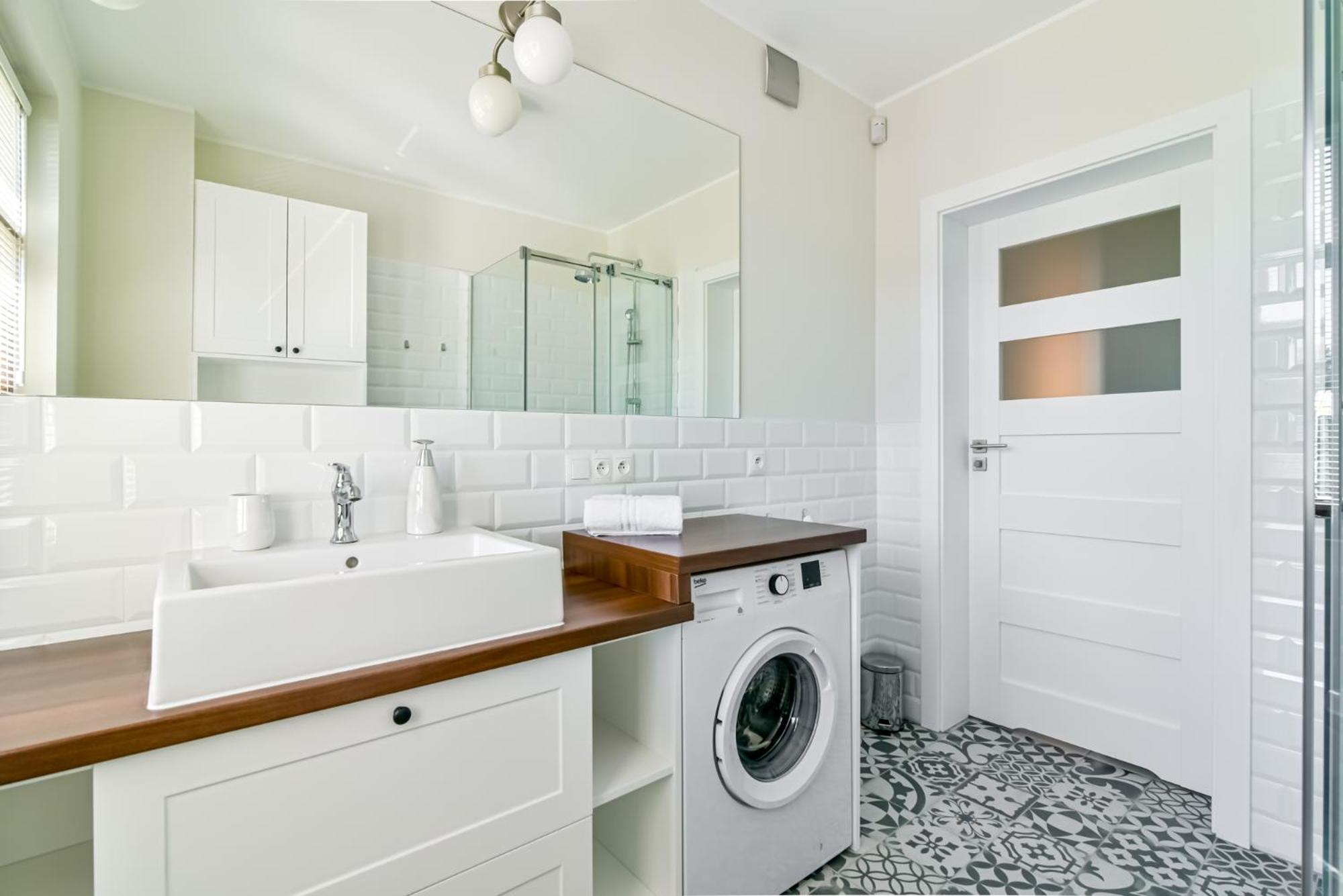 Villa Allegra Apartamenty z ogrodem i salą zabaw ,darmowy parking i leżaki, 5minut do morza