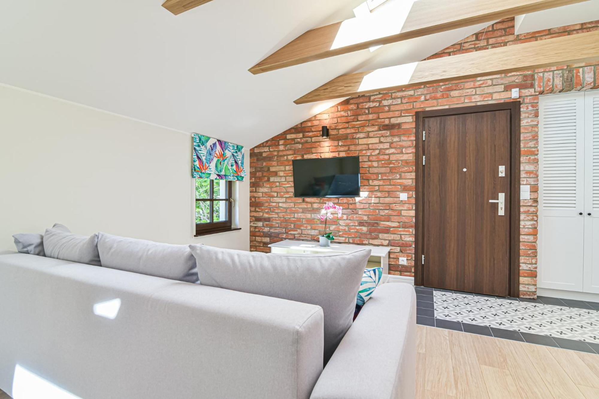 Villa Allegra Apartamenty z ogrodem i salą zabaw ,darmowy parking i leżaki, 5minut do morza