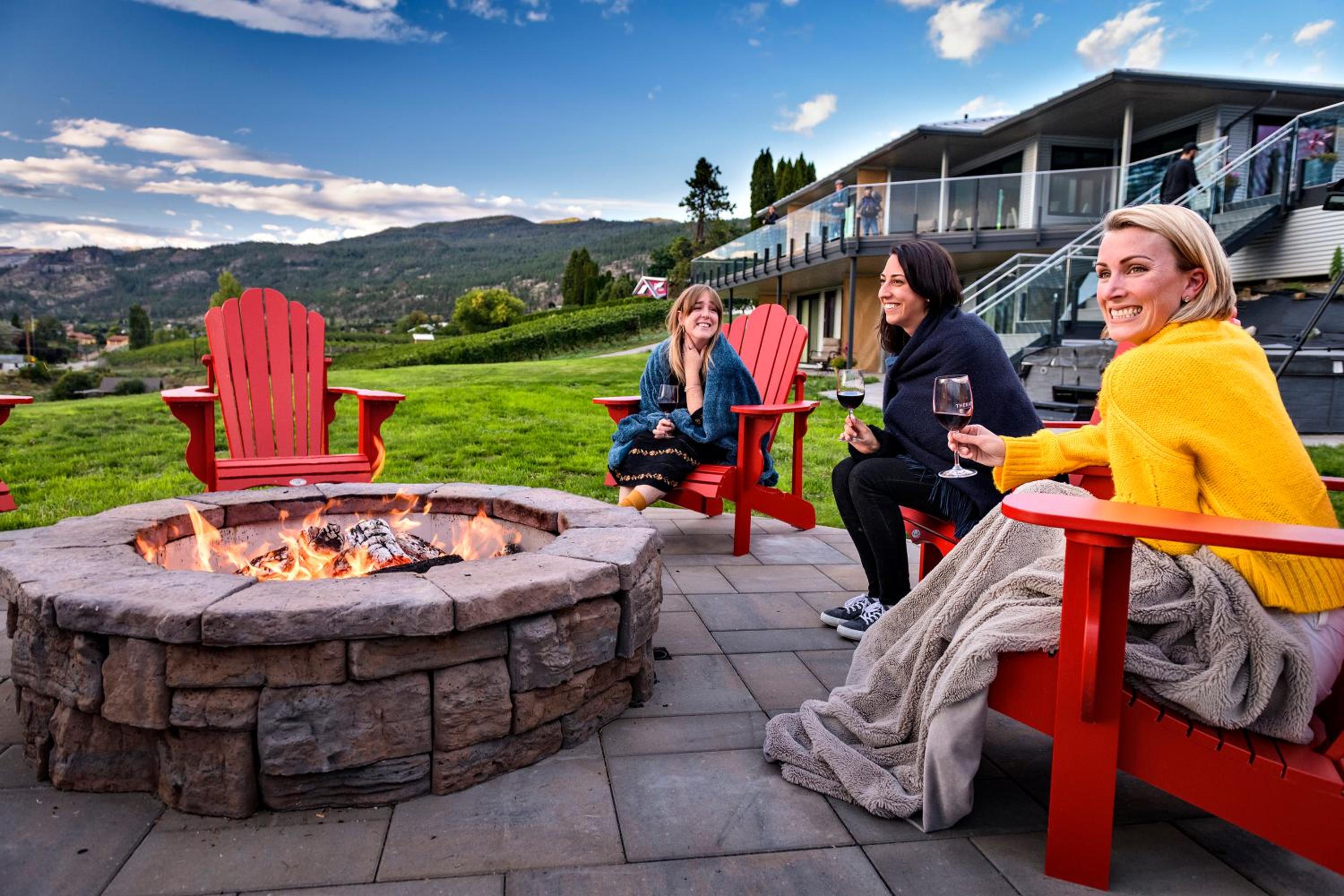 The Inn at Therapy Vineyards view 4