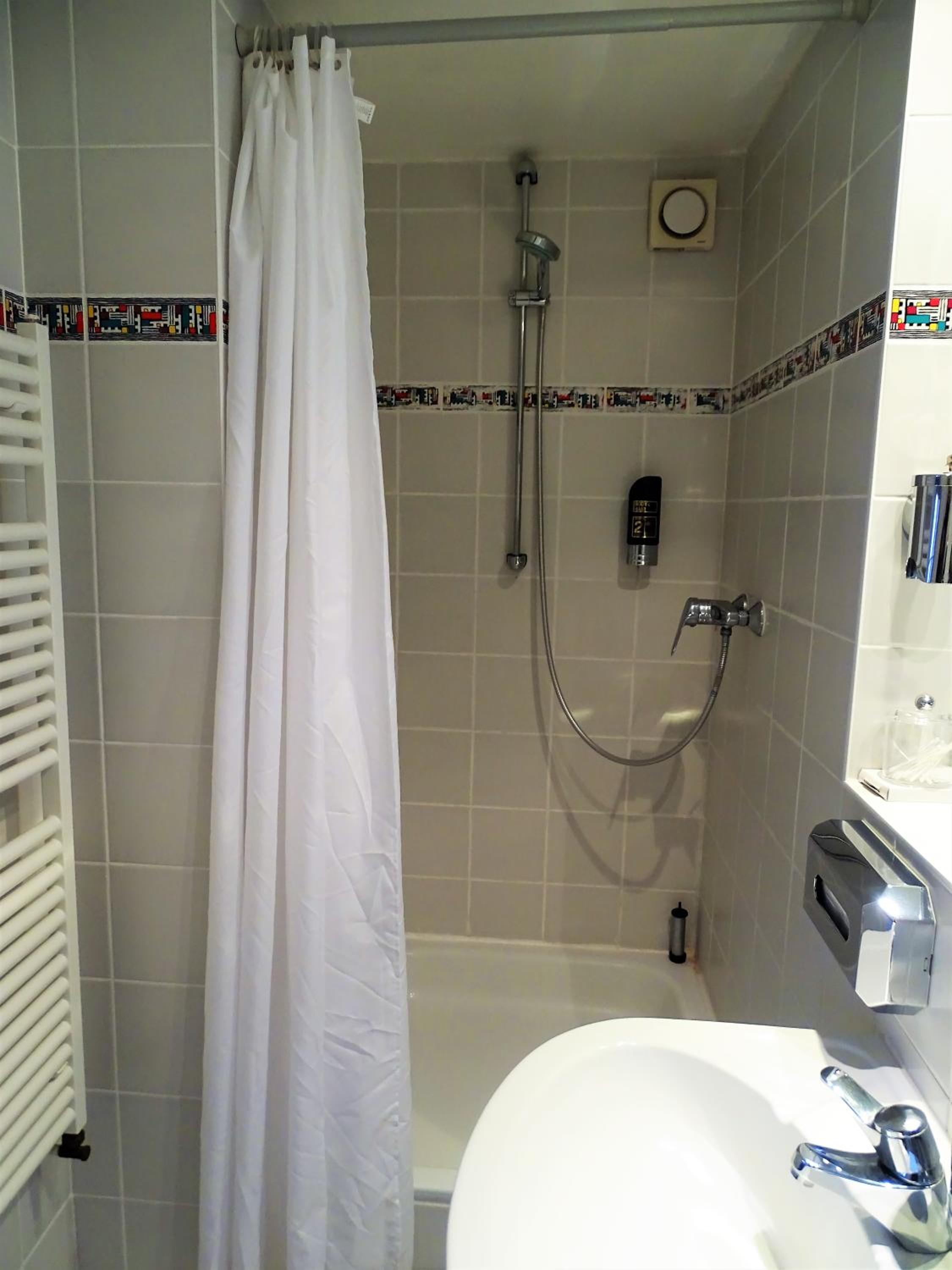 Photo 27