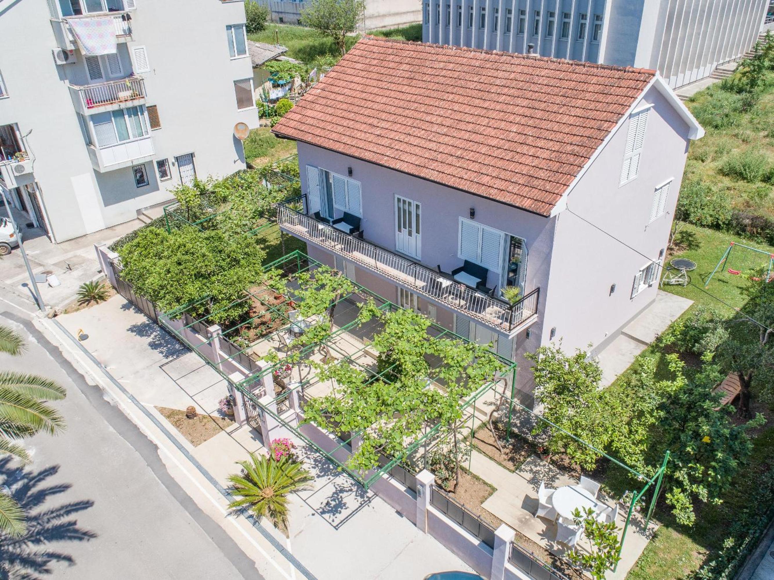 Ioannis Apartments photo 2
