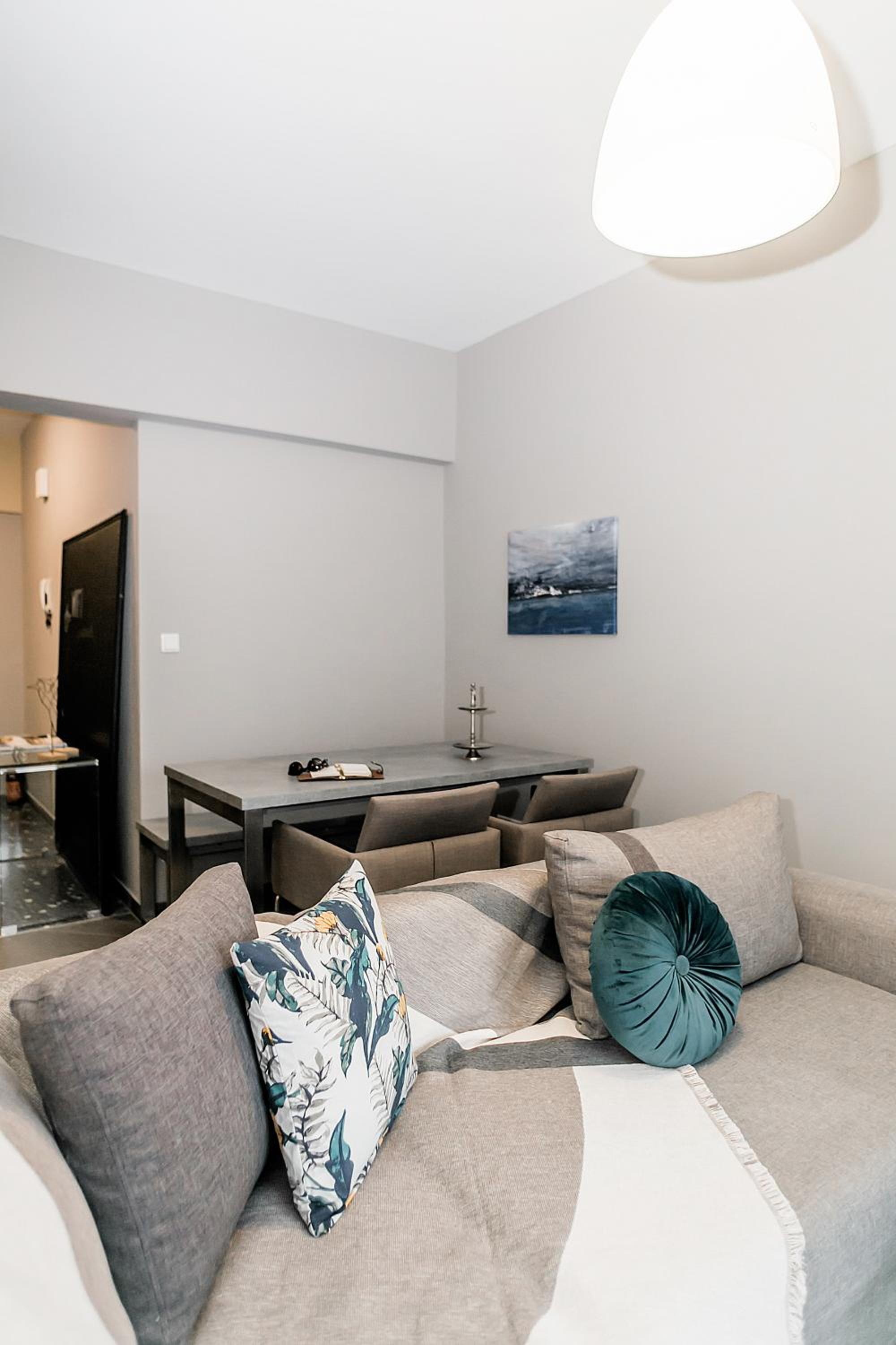 B12 new & modern seafront apartment view 5