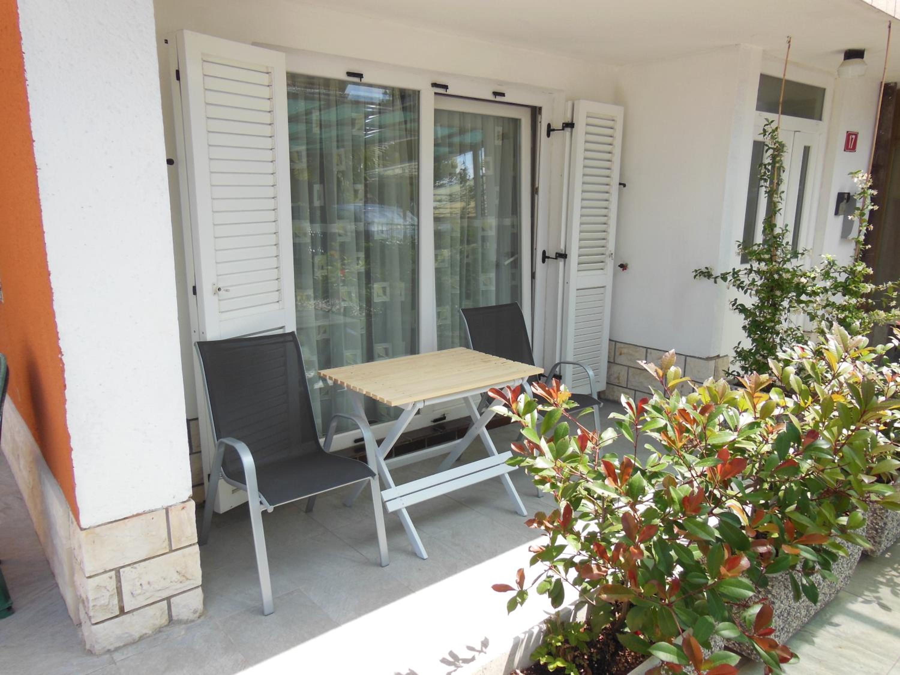 Apartma Jadran view 2