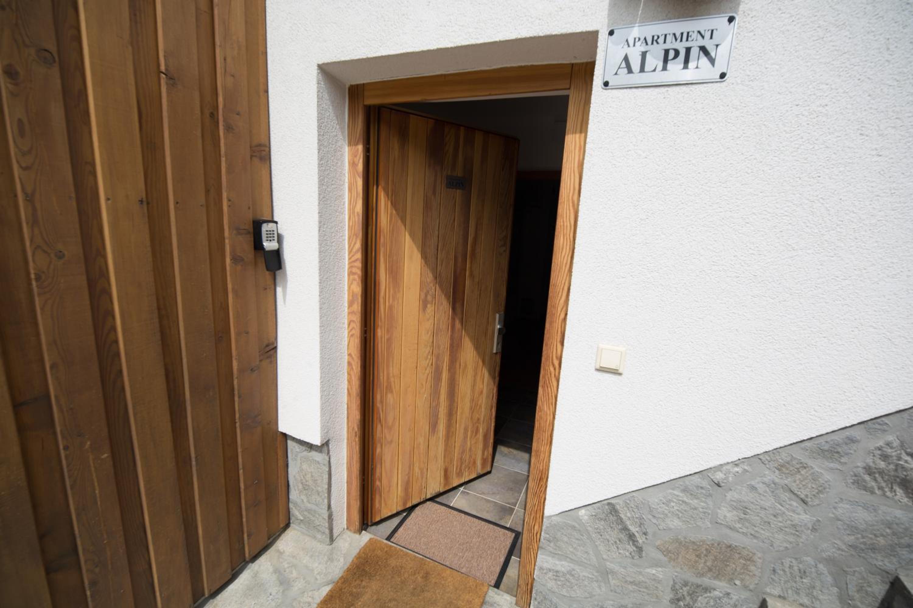 APARTMENT ALPIN BOVEC view 3