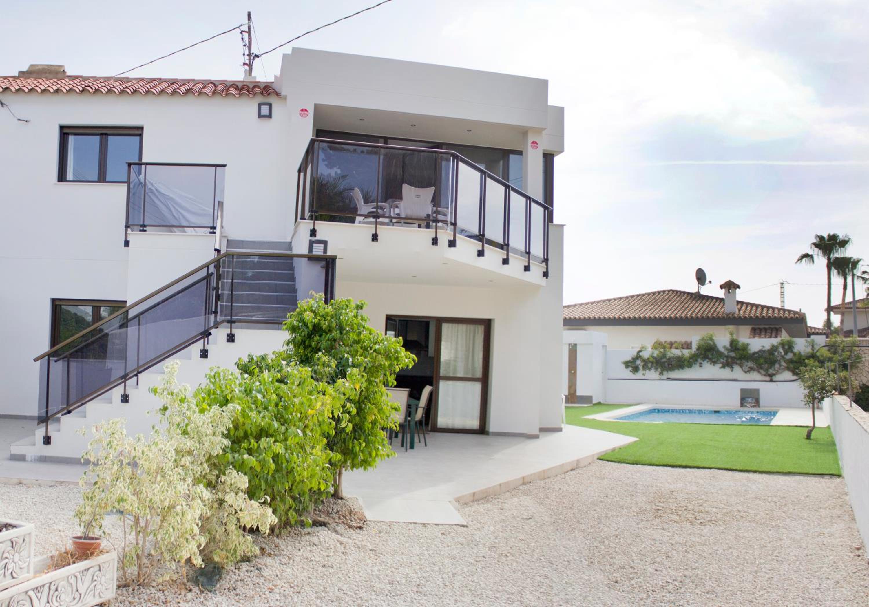 The Villa by Albir Proper Properties view 3