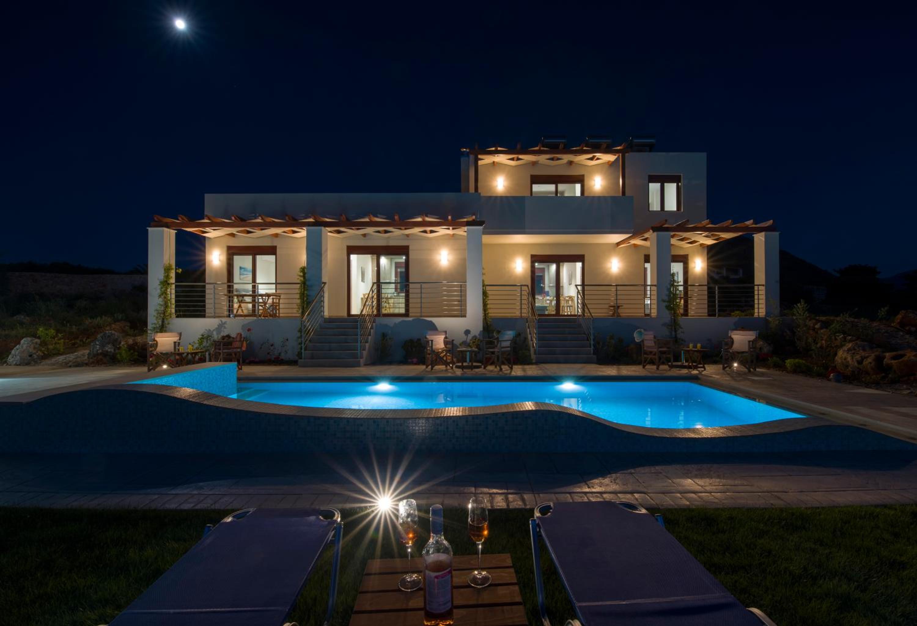 Villa PhenΩmena Apartments