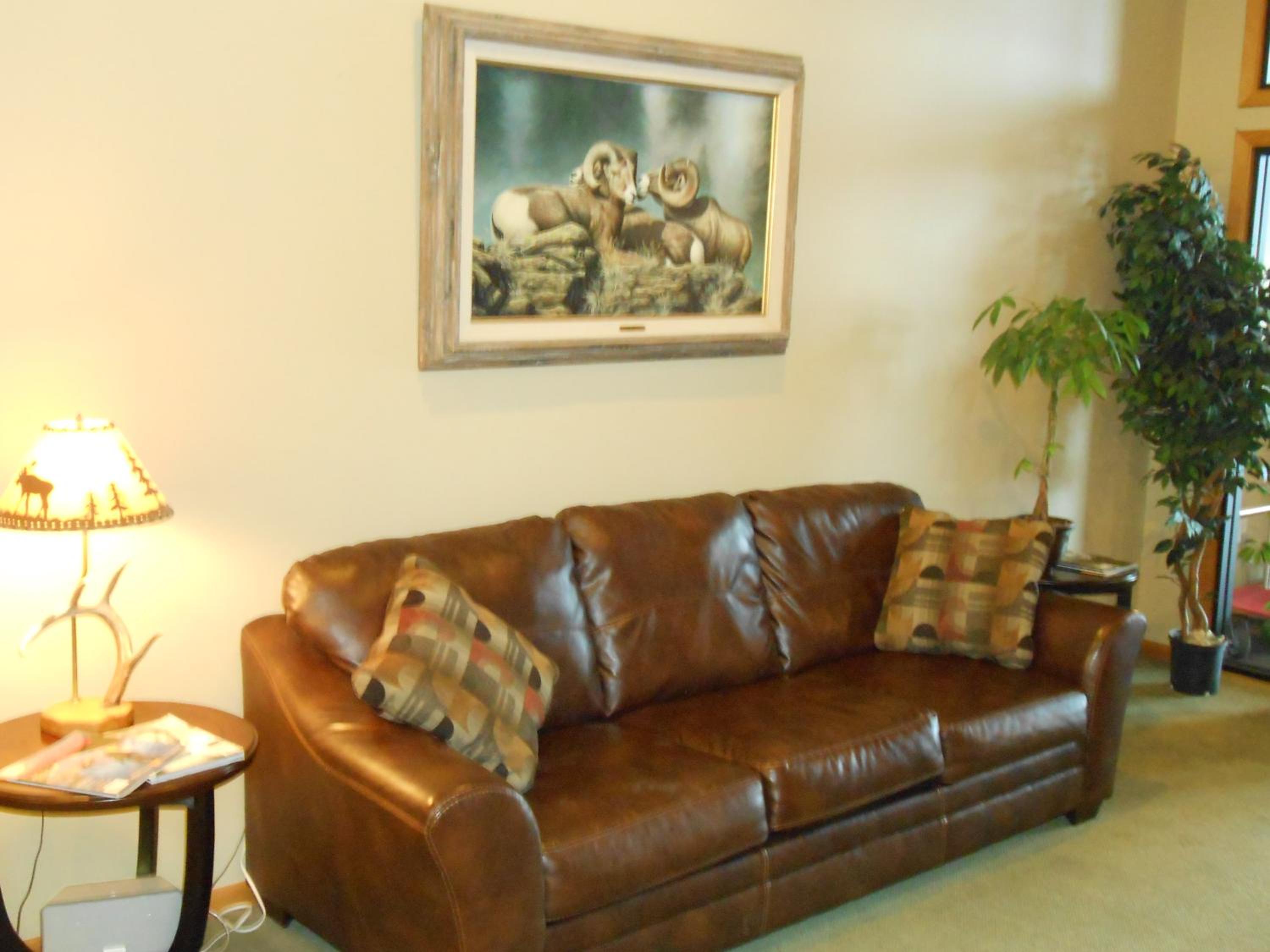 Ninepipes Lodge