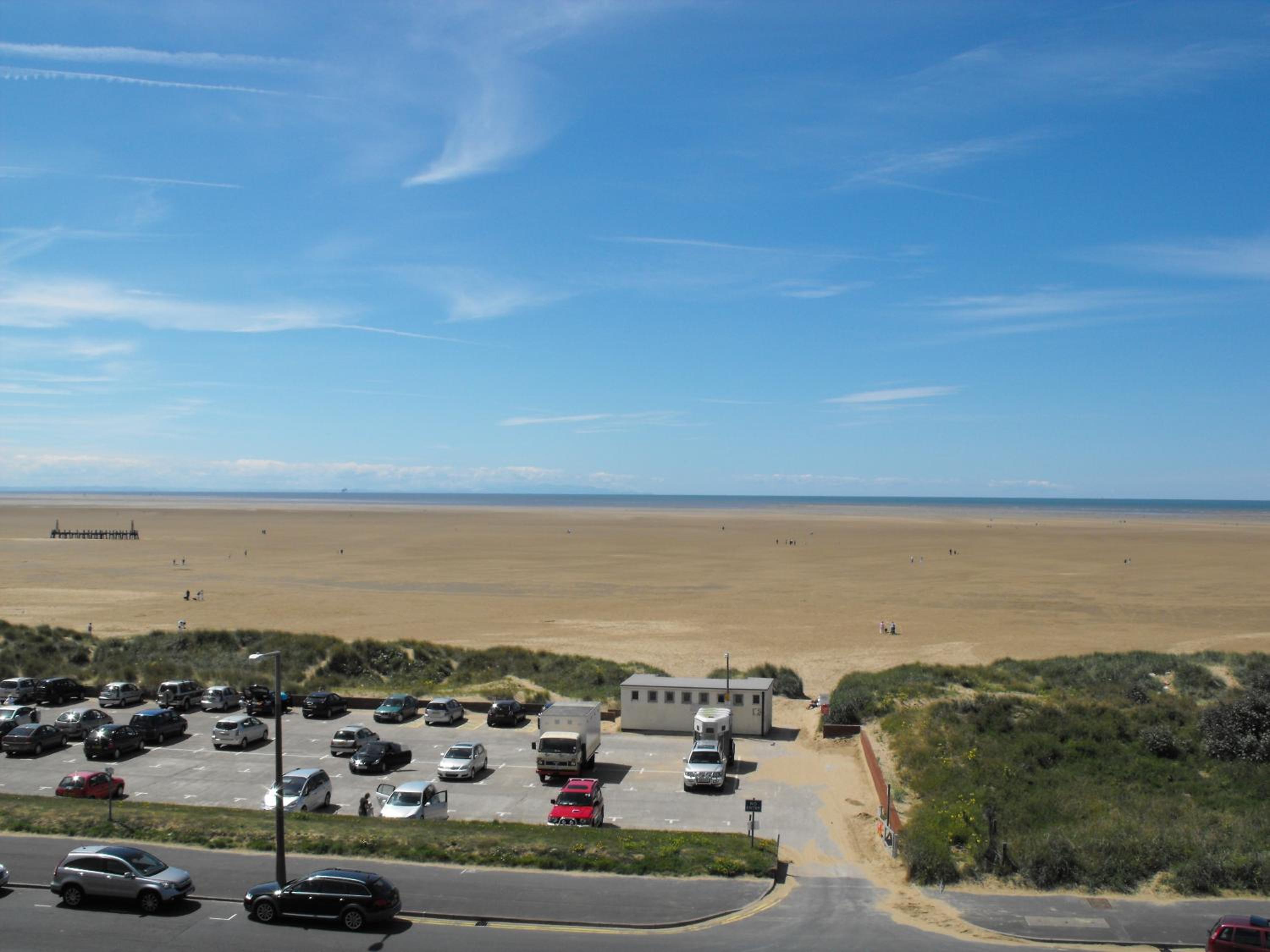 Lytham St Annes Vacations - Monterey Beach Hotel - Property Image 3