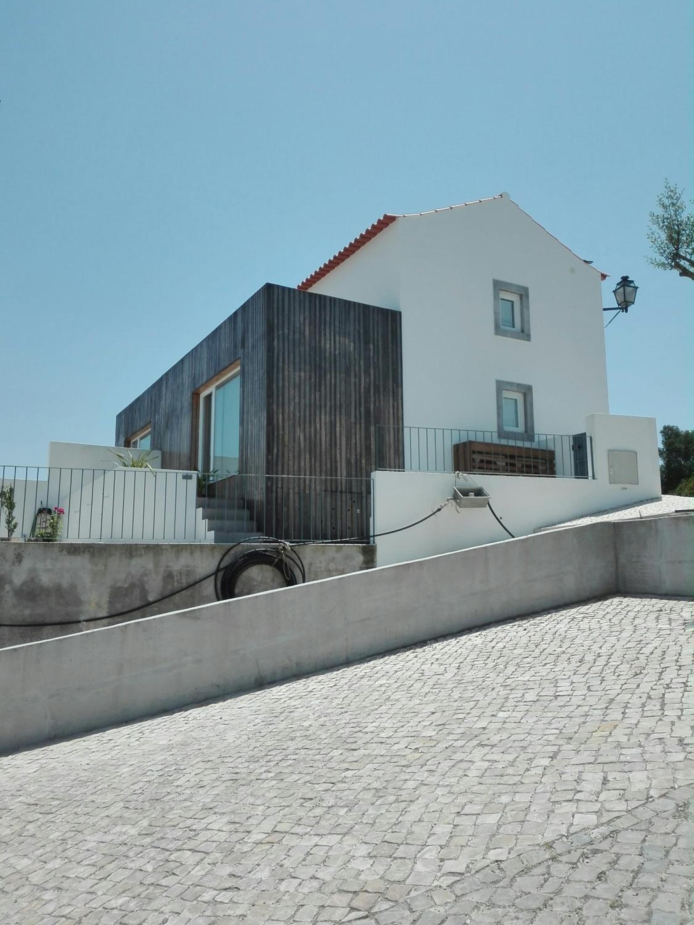 adubai Obidos view 4