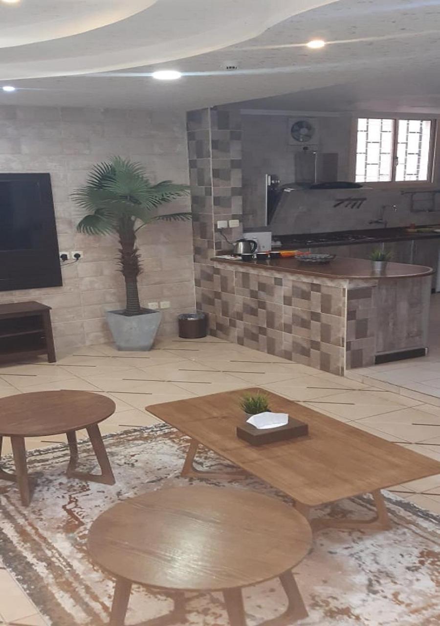 Al Dana Plaza Villas