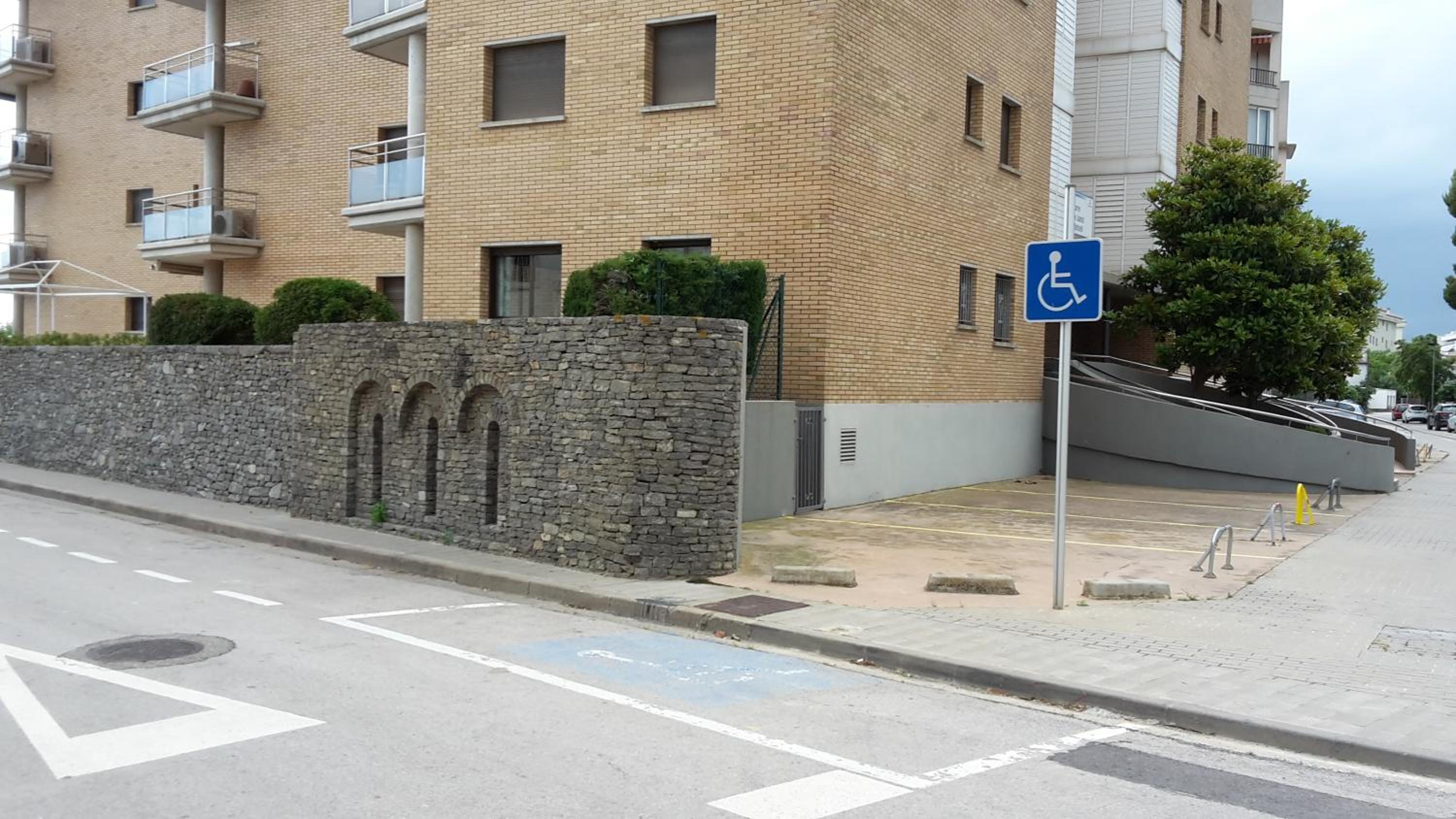 DAVANT MAR - Apartamento con terraza a pie de playa photo 4