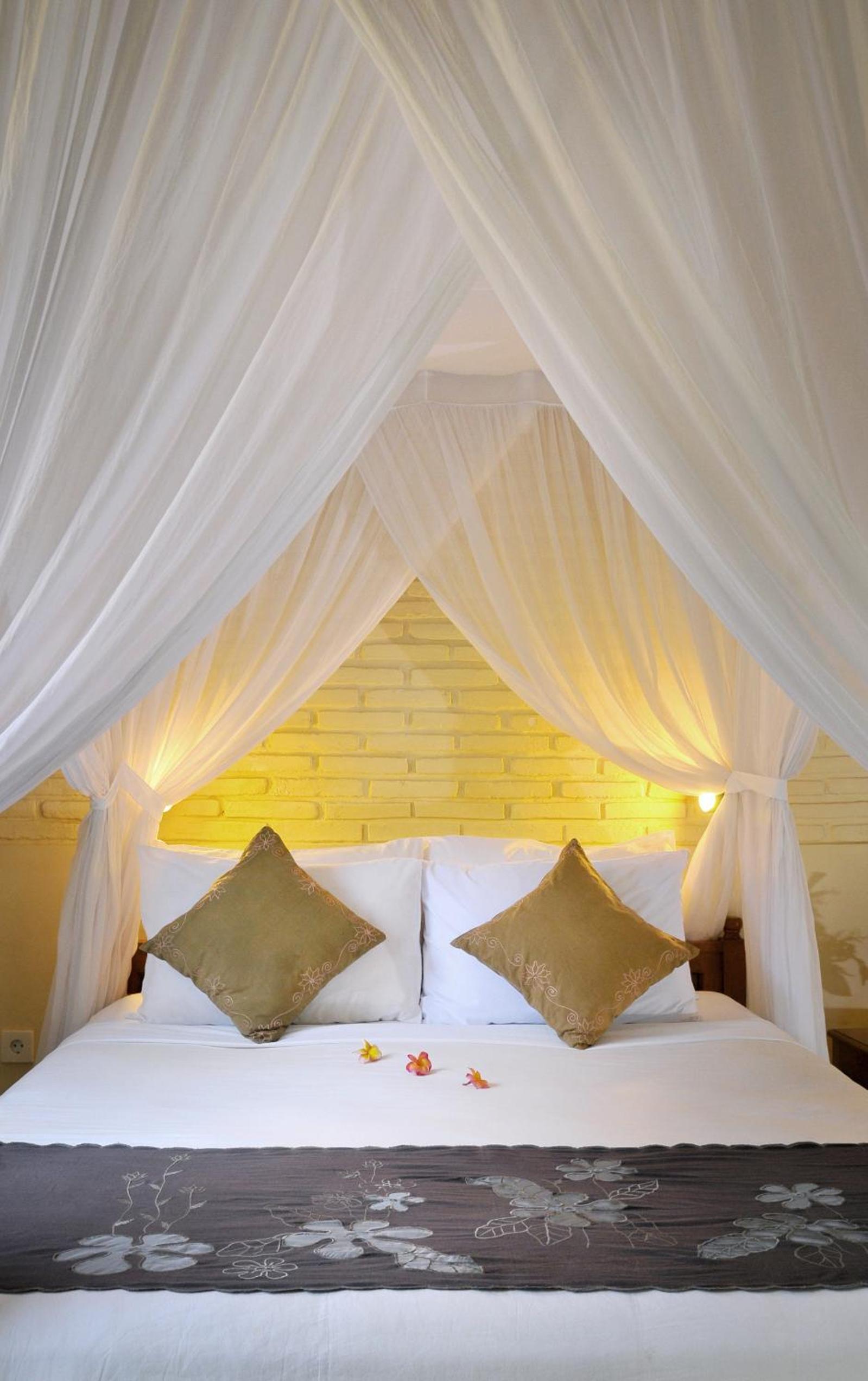 Hidden Paradise Cottages