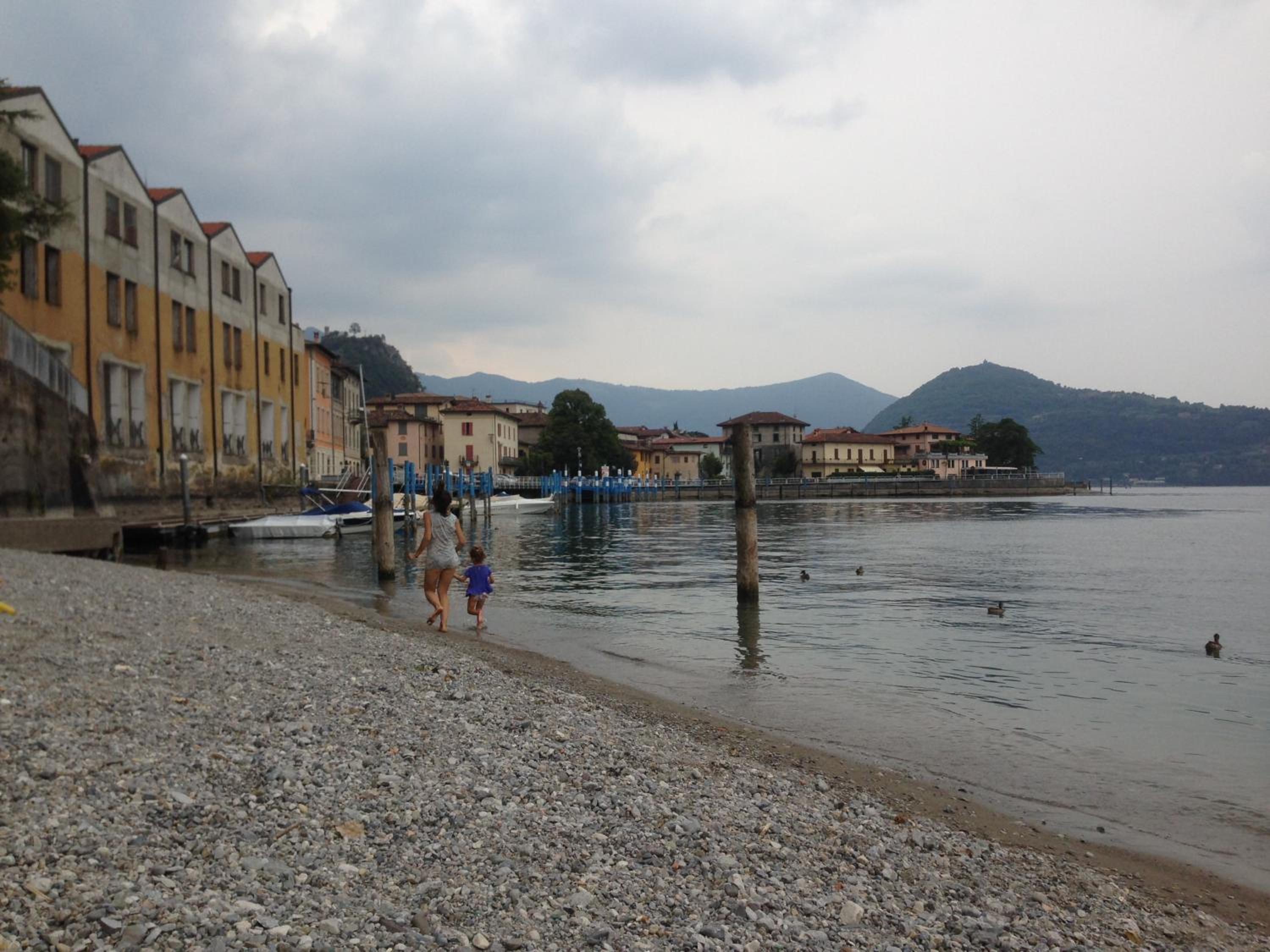 In Riva al Lago di Iseo Residenza LOFT photo 5