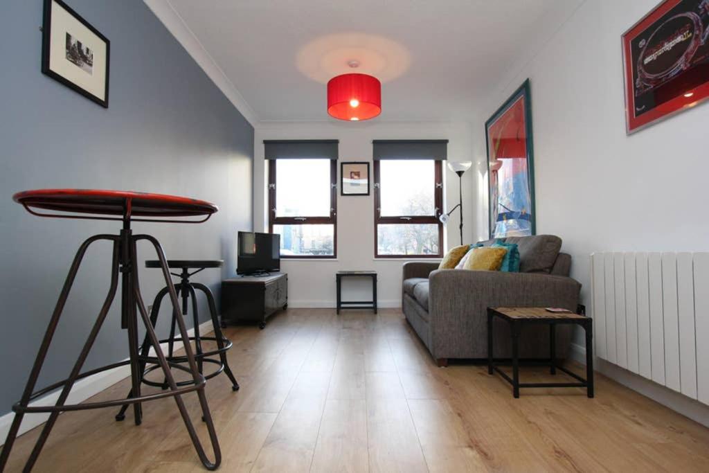 Bijou Merchant City Apartment with Parking (Albion 1) view 5
