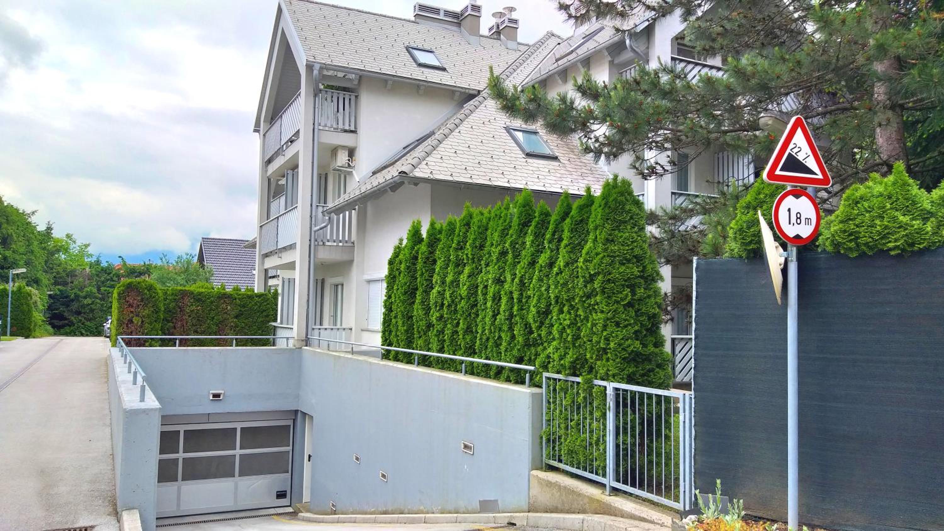 Bled4U Apartment view 3