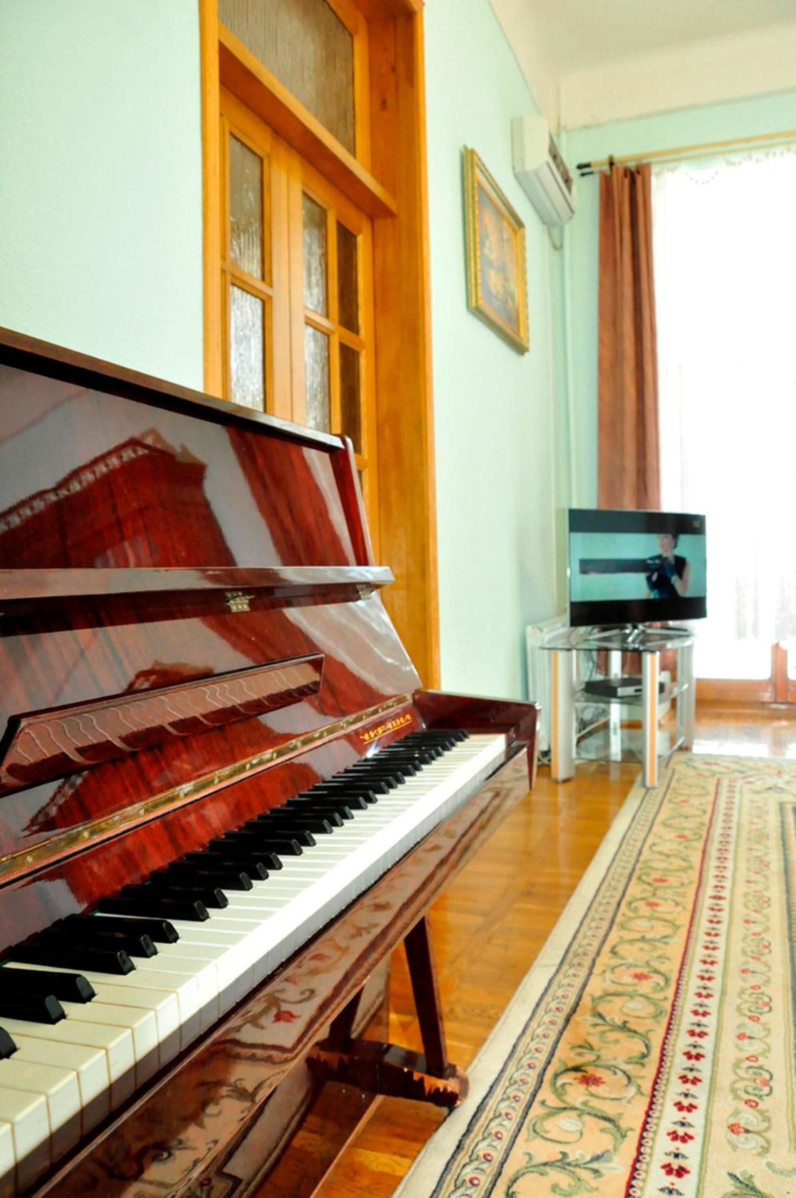Photo 44