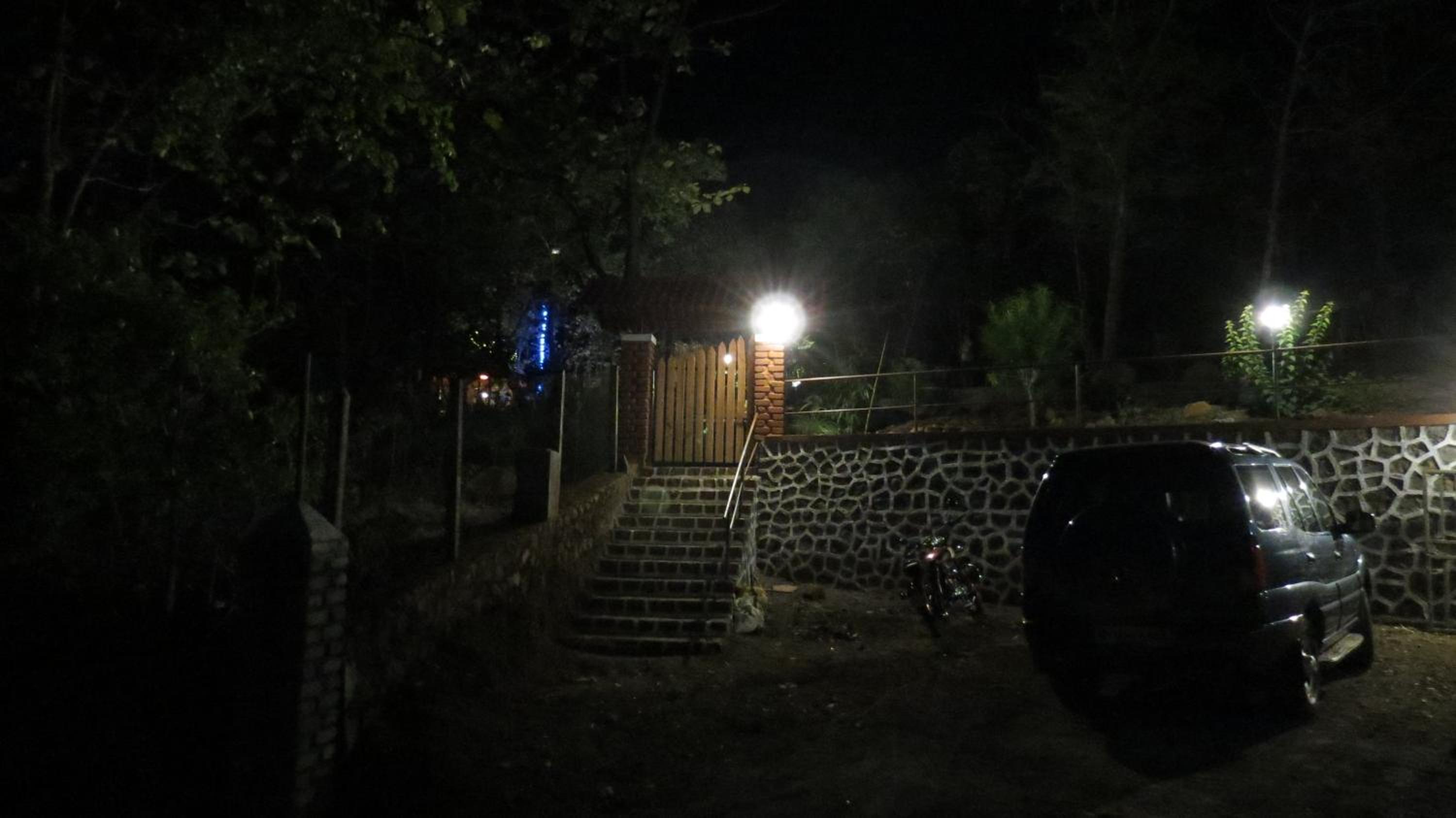 Photo 48