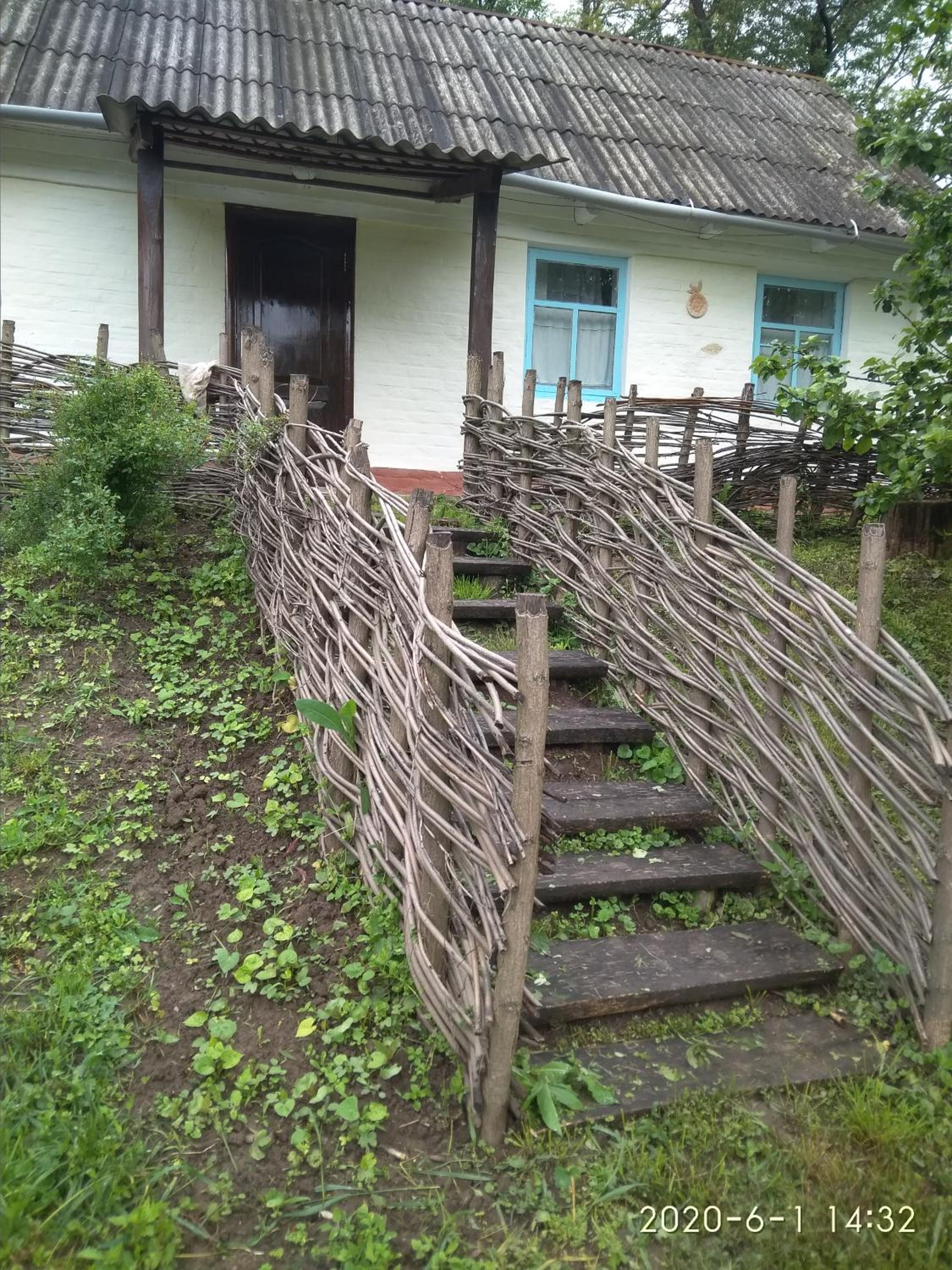 Photo 6