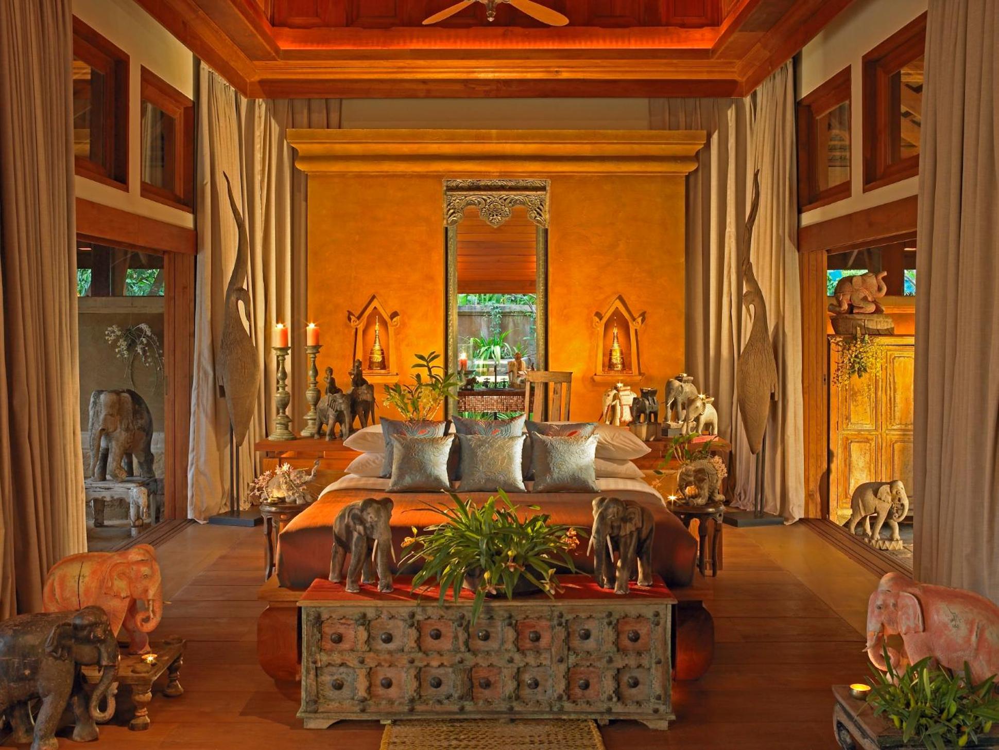 Howie's HomeStay