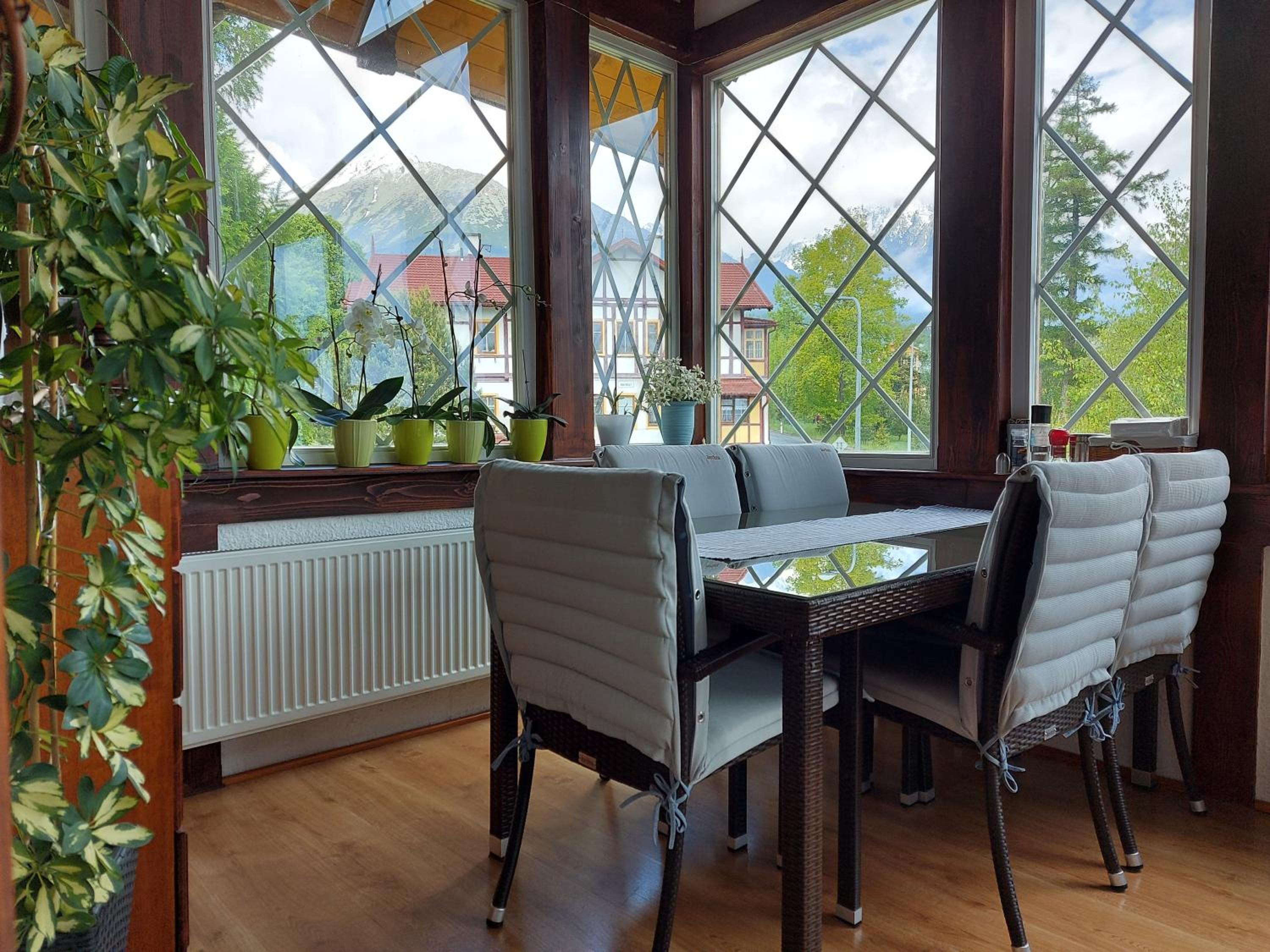 Vila Kalinčiak AESCULAP view 2