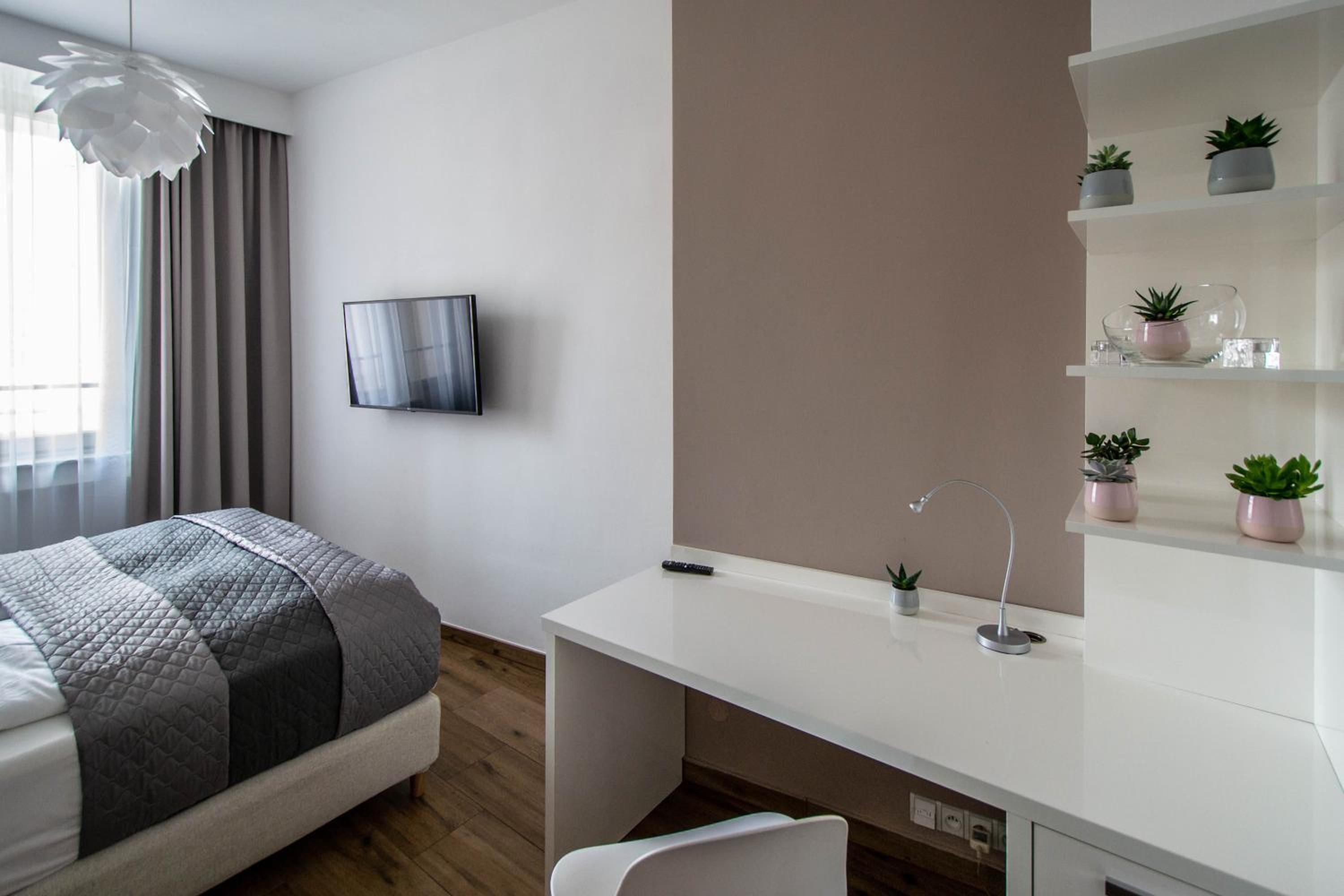 City Center Apartments near Synagogue