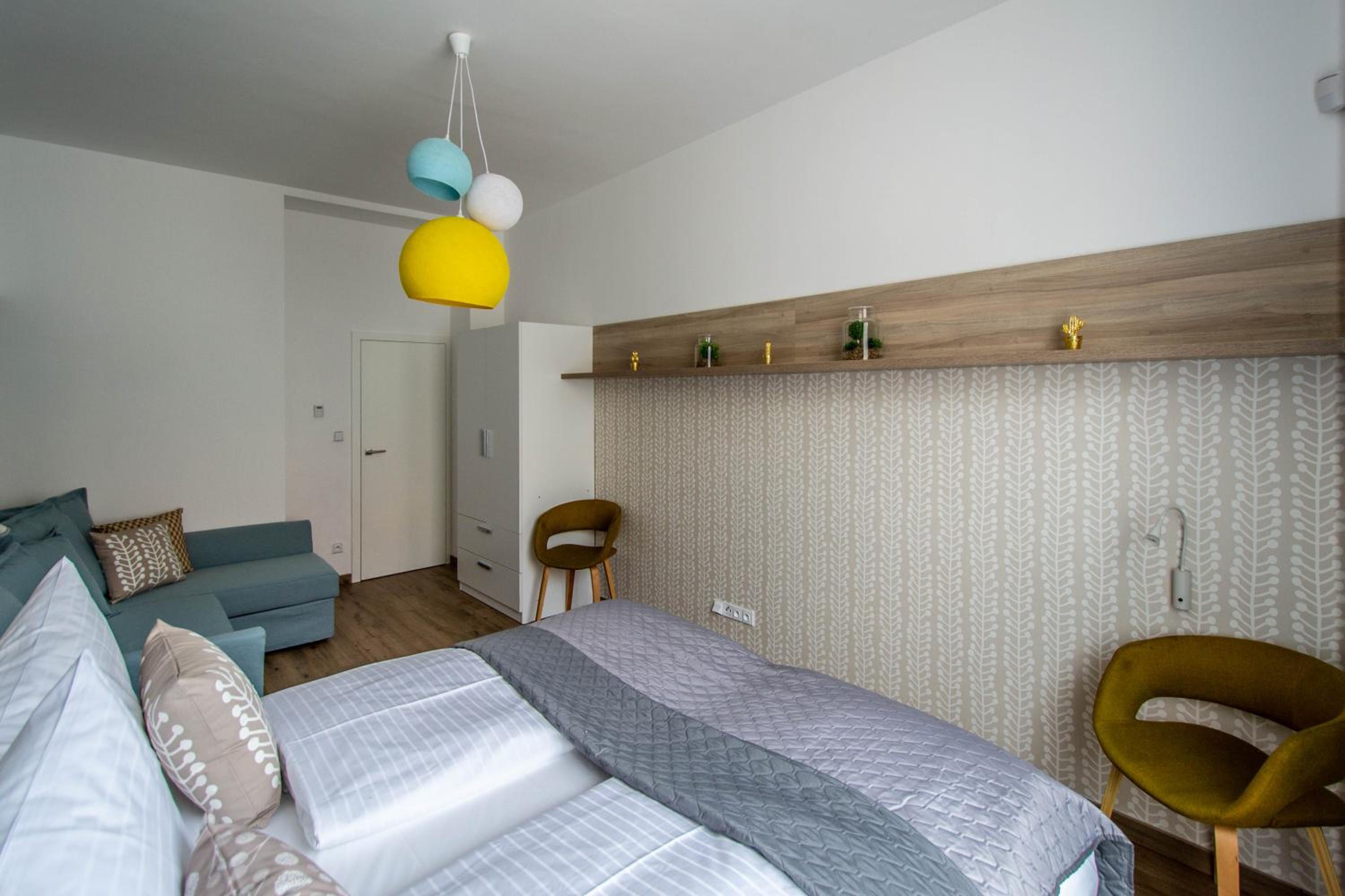 City Center Apartments near Synagogue