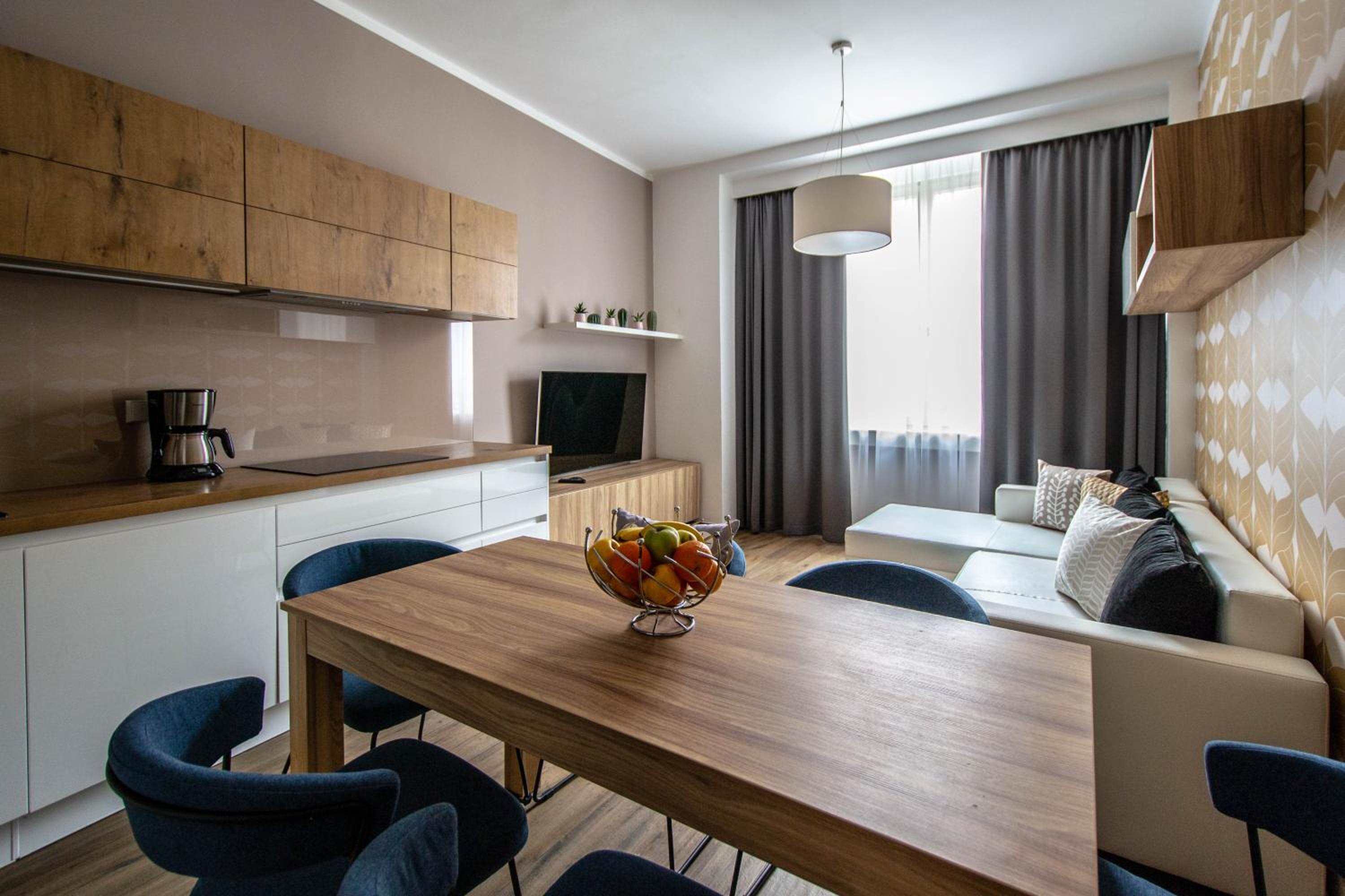 City Center Apartments near Synagogue