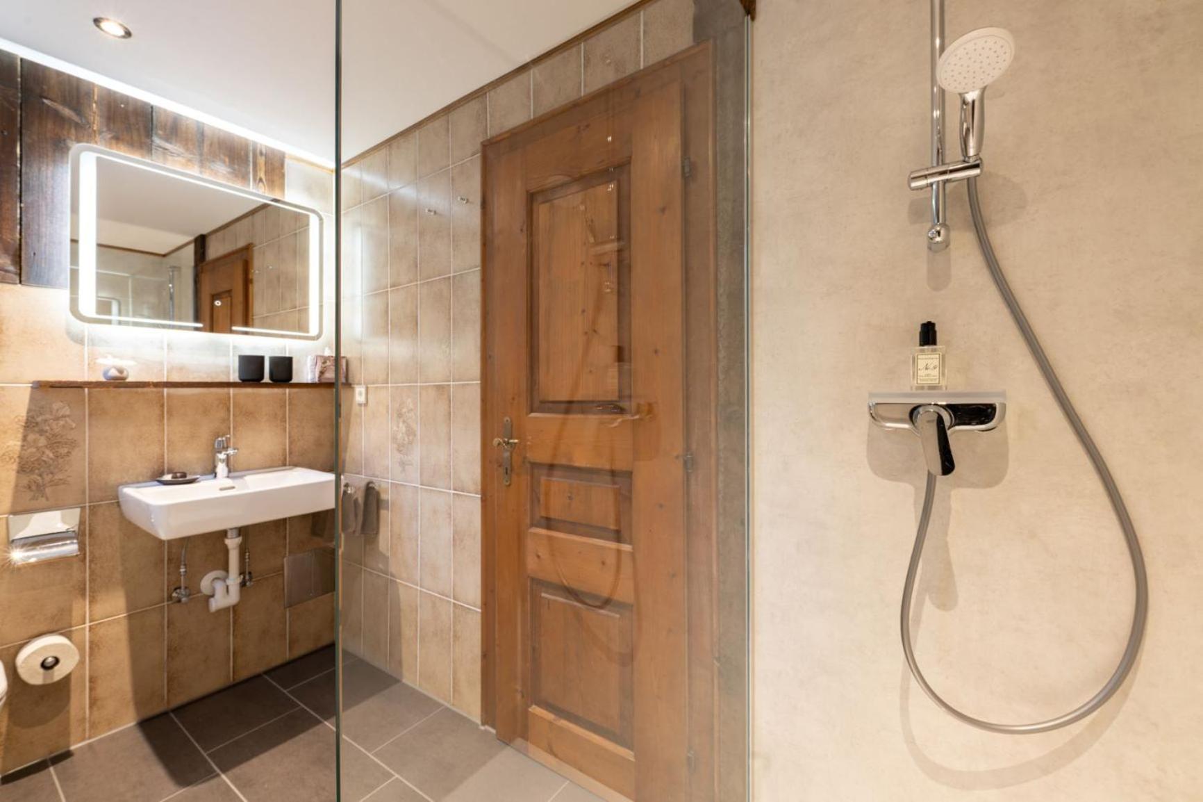 LUXURY Biochalet Charles