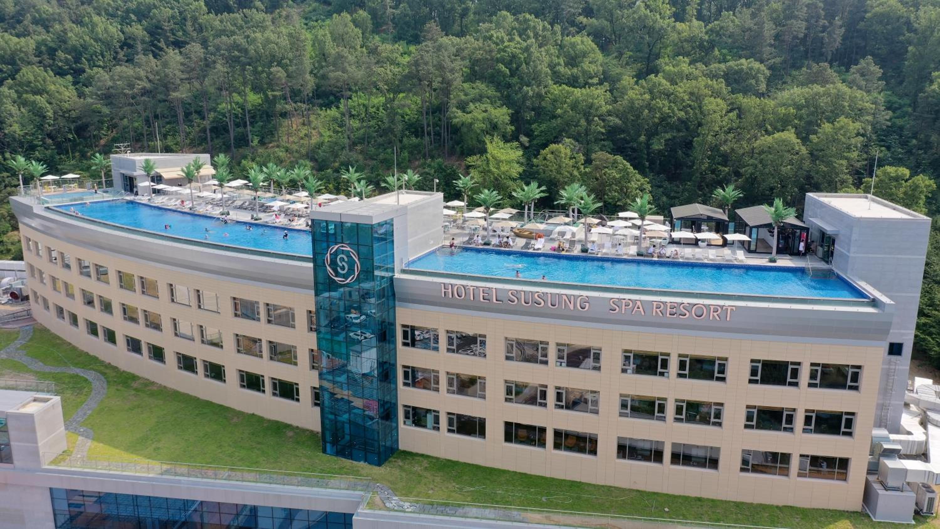 Hotel Susung Spa Resort - Image 1