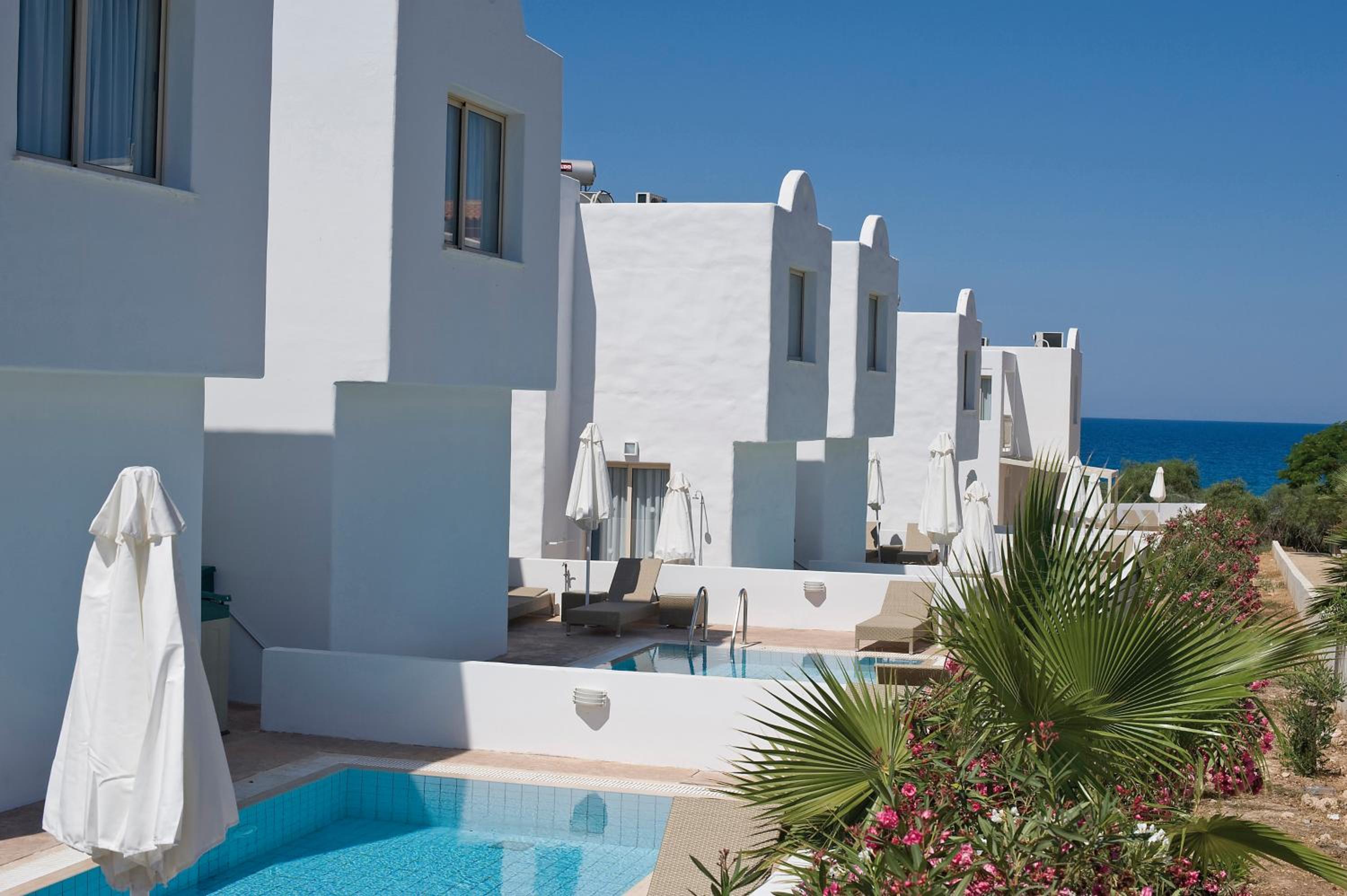 Althea Kalamies Luxury Villas