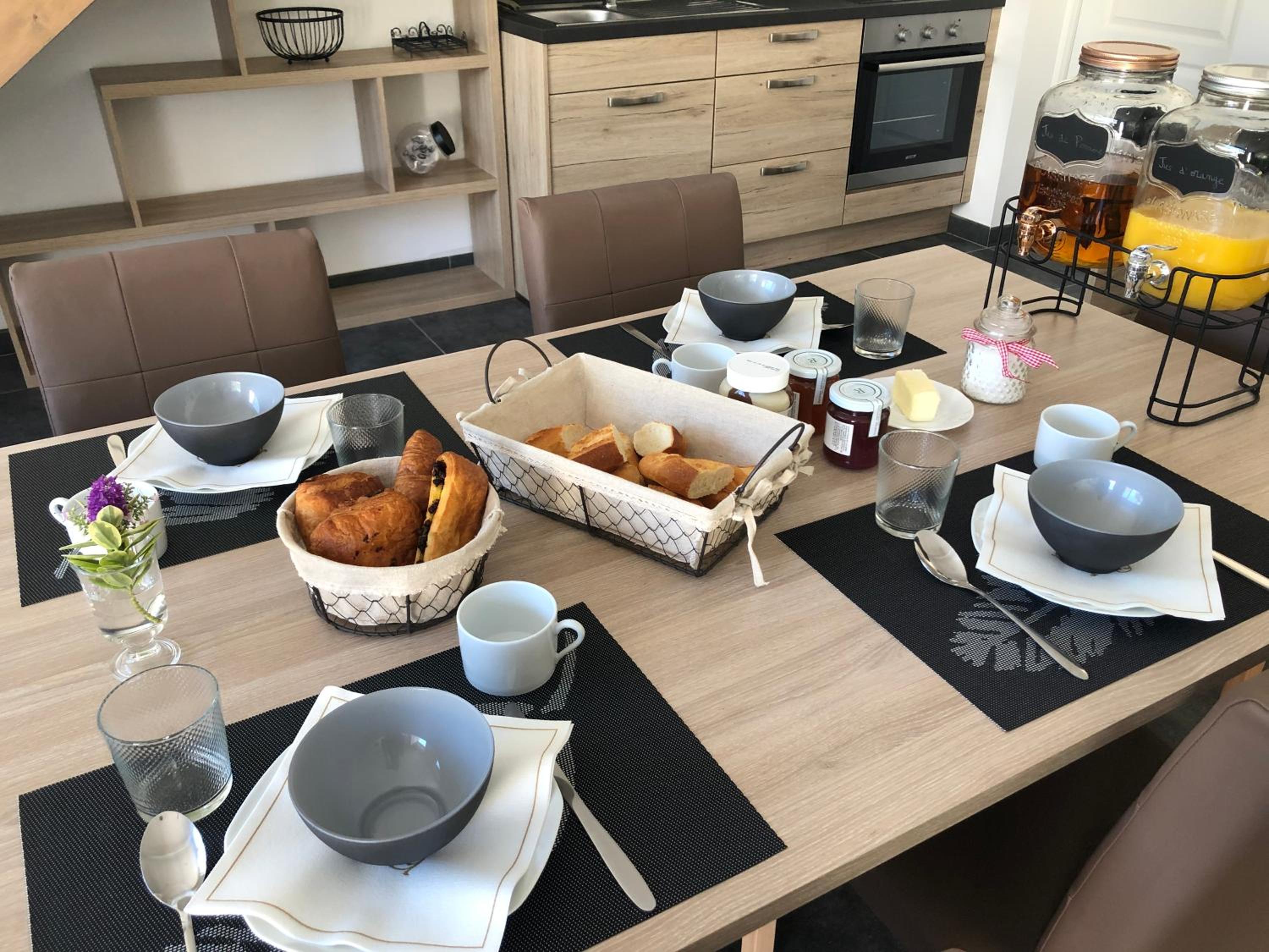 Hotel Le Nid du Franc - Image 1