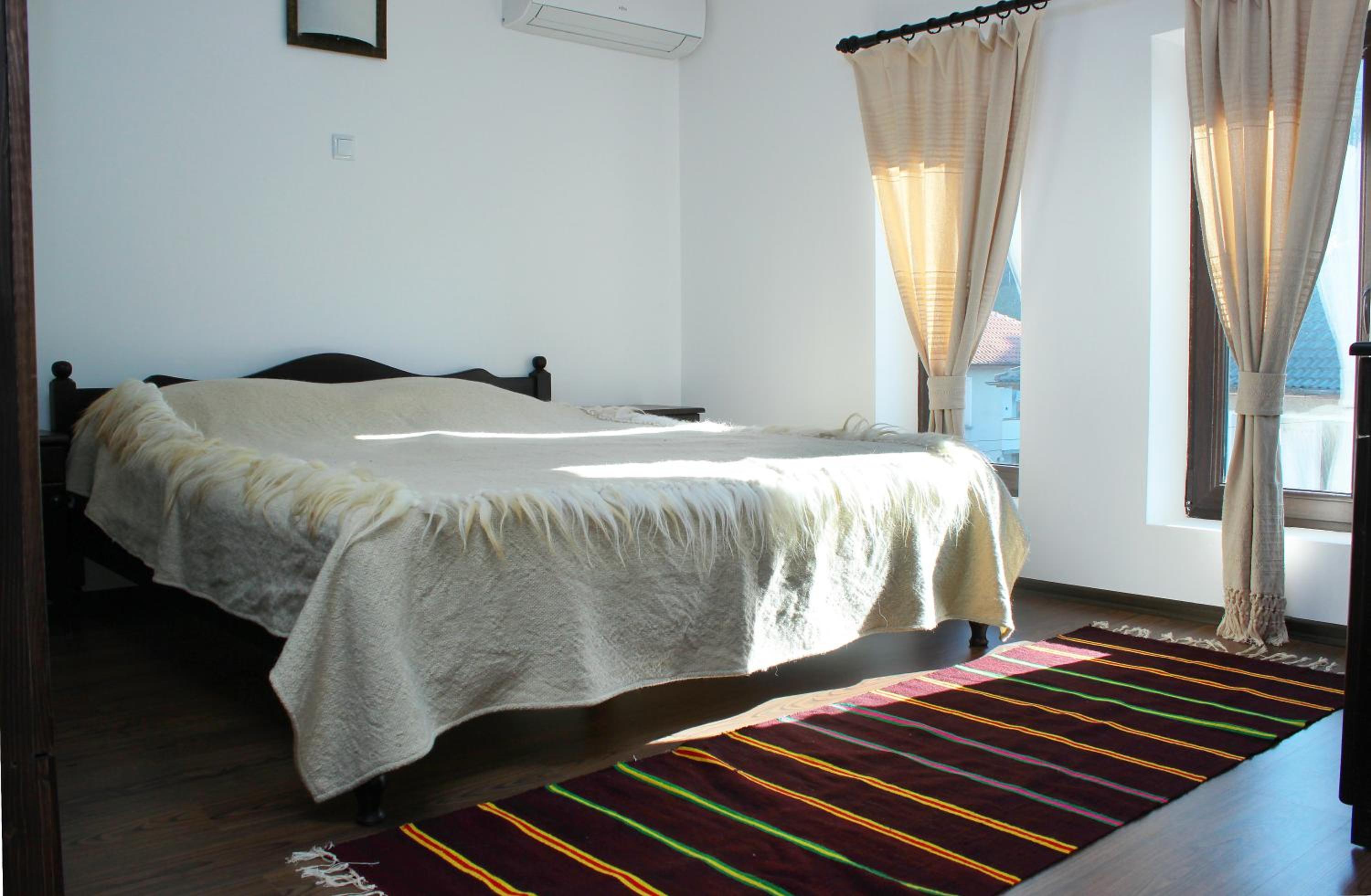 Topalovi Guest House