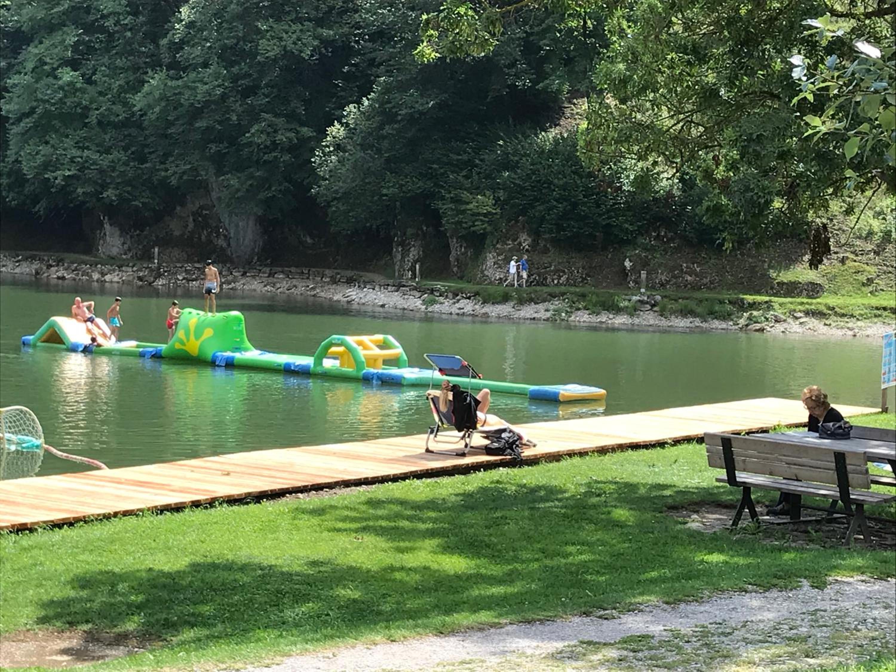 Photo 6