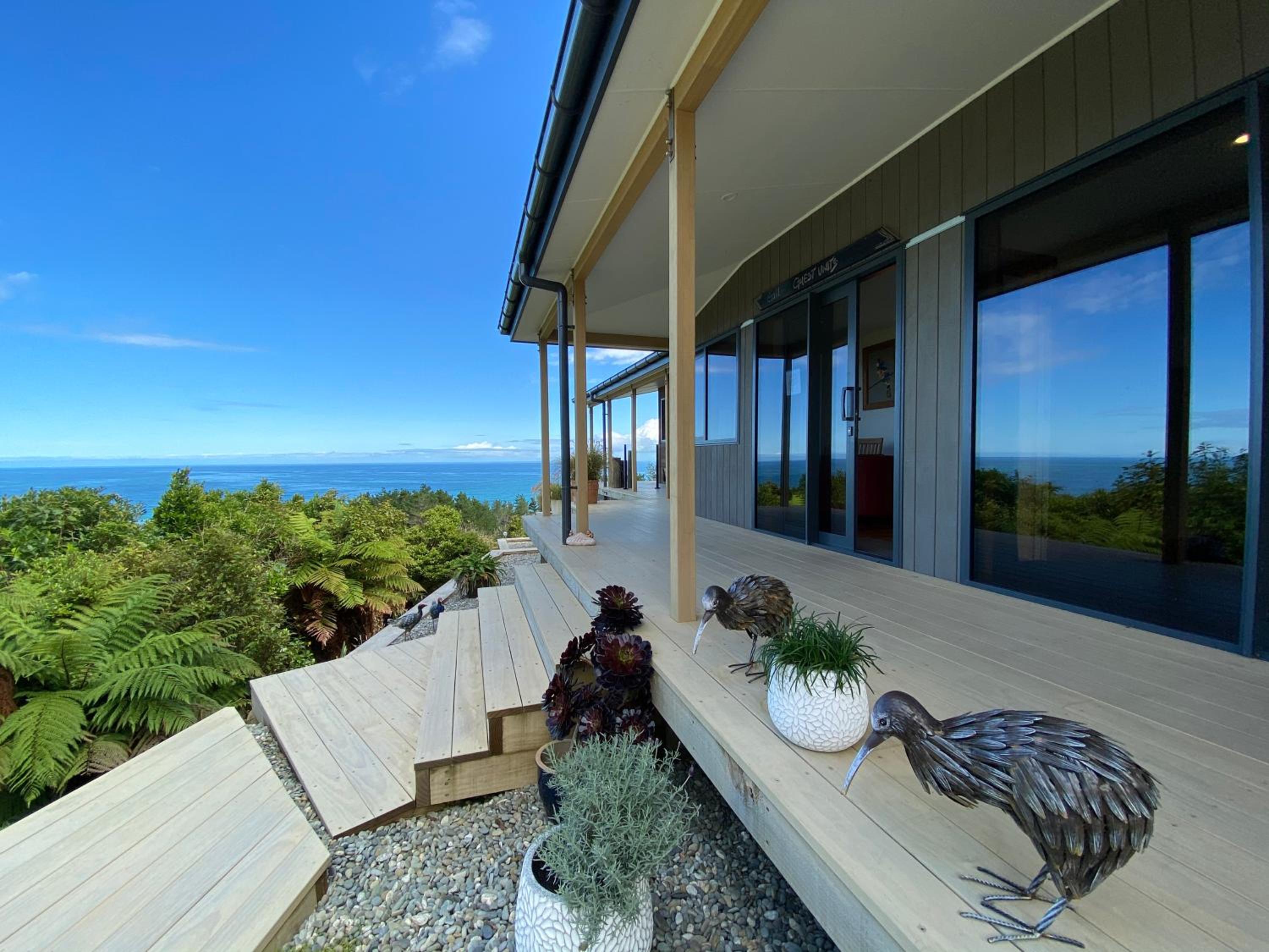 Tasman Sea Retreat view 5