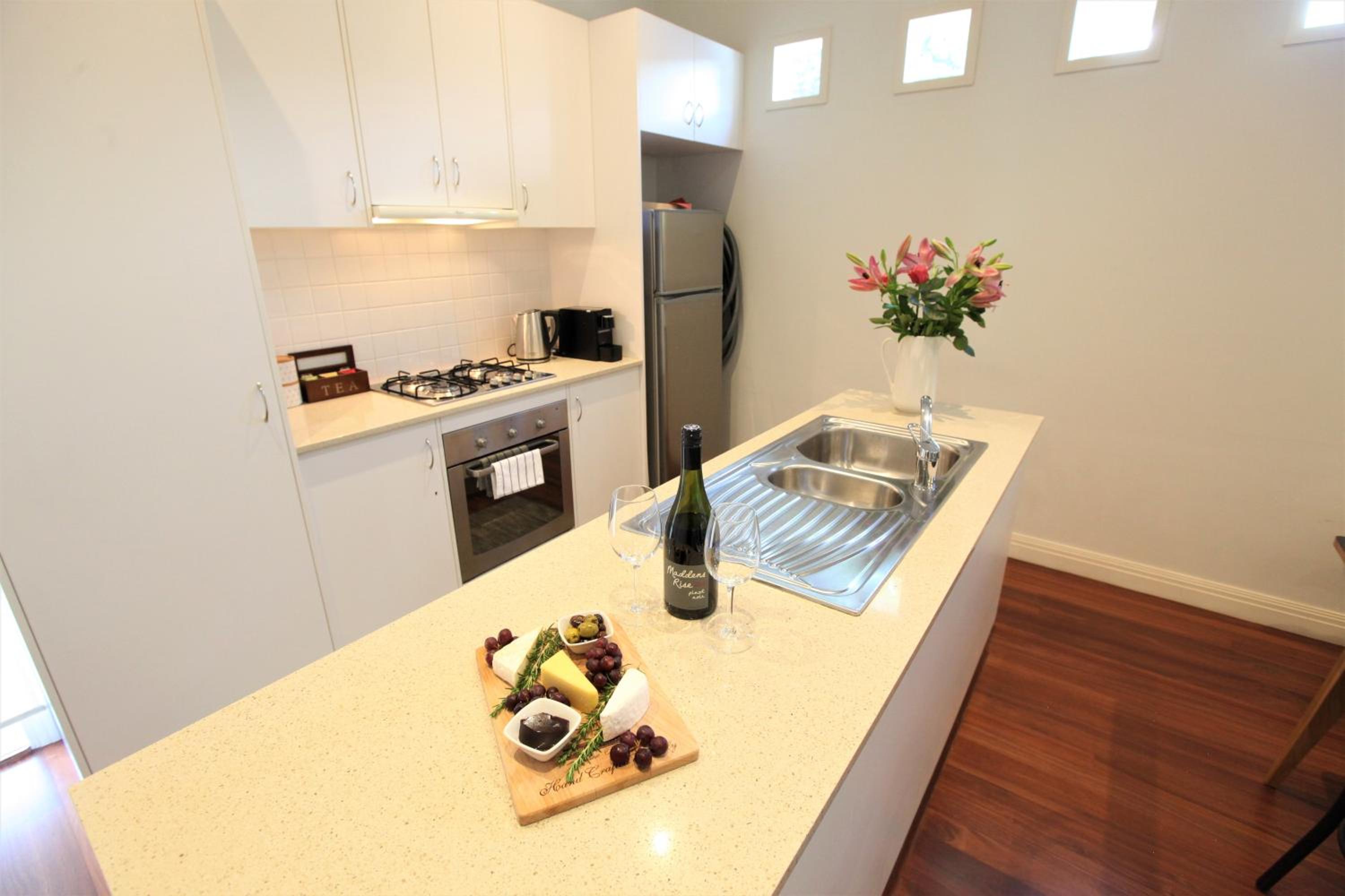 Healesville House - Magnolia House
