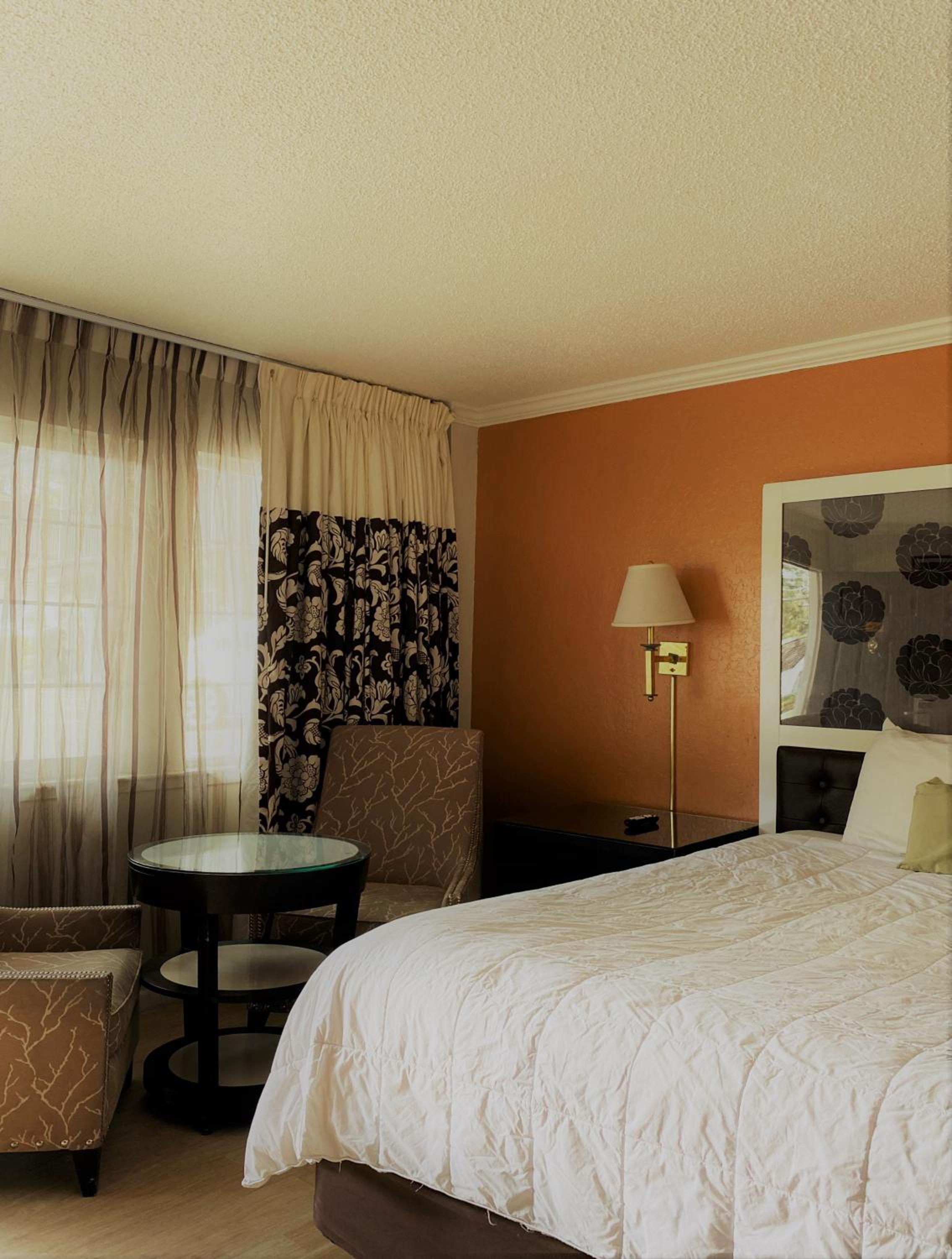 Lake Tahoe Vacations - Budget INN At The Heavenly Gondola - Property Image 20