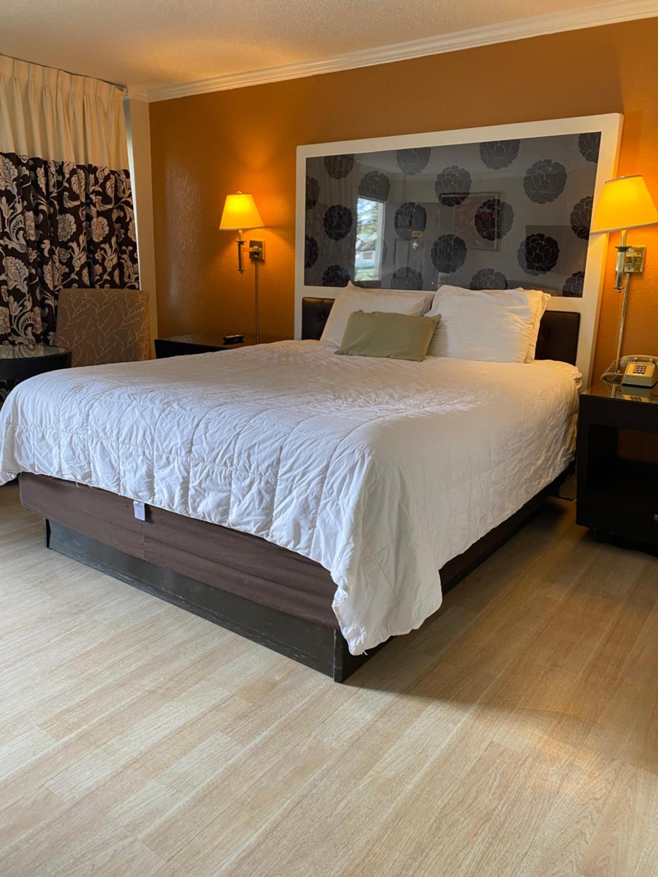Lake Tahoe Vacations - Budget INN At The Heavenly Gondola - Property Image 51