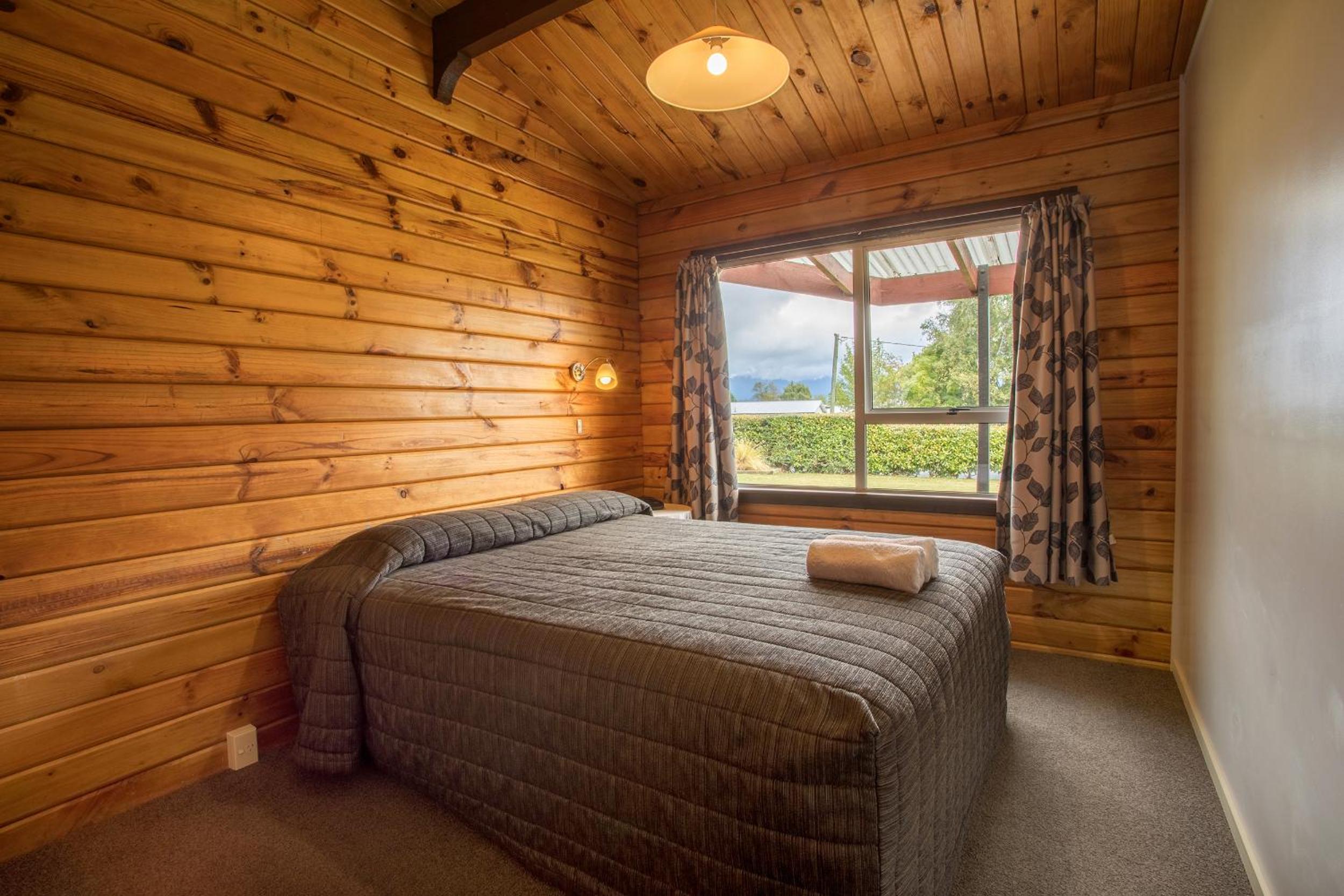 Te Anau Top 10 Holiday Park and Motels